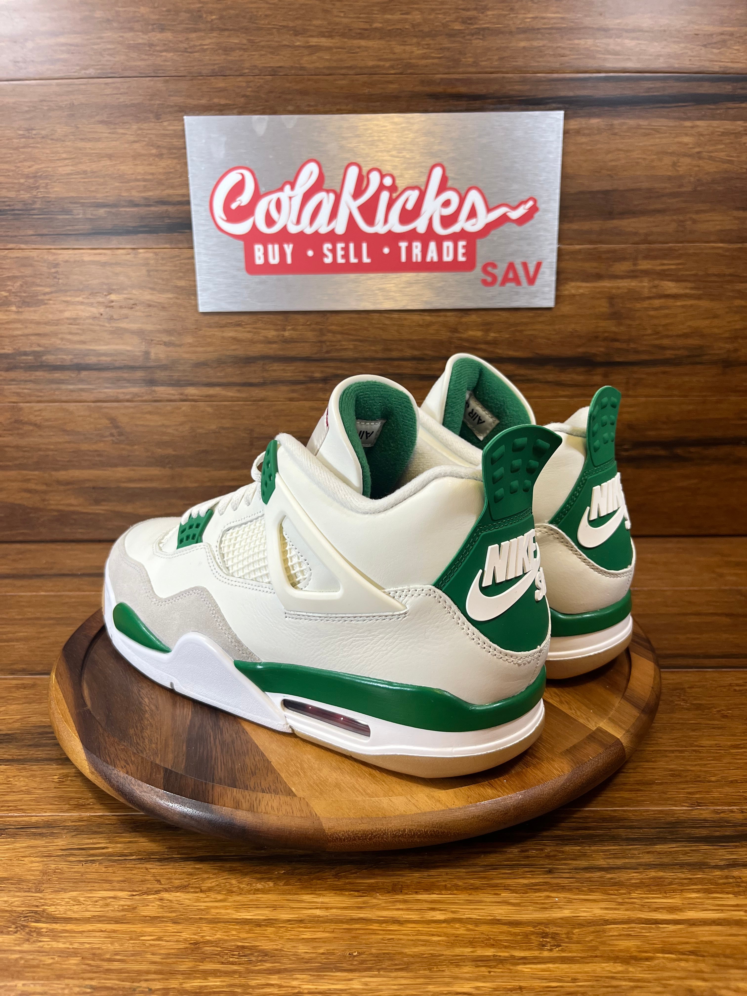 Jordan 4 Retro SB Pine Green