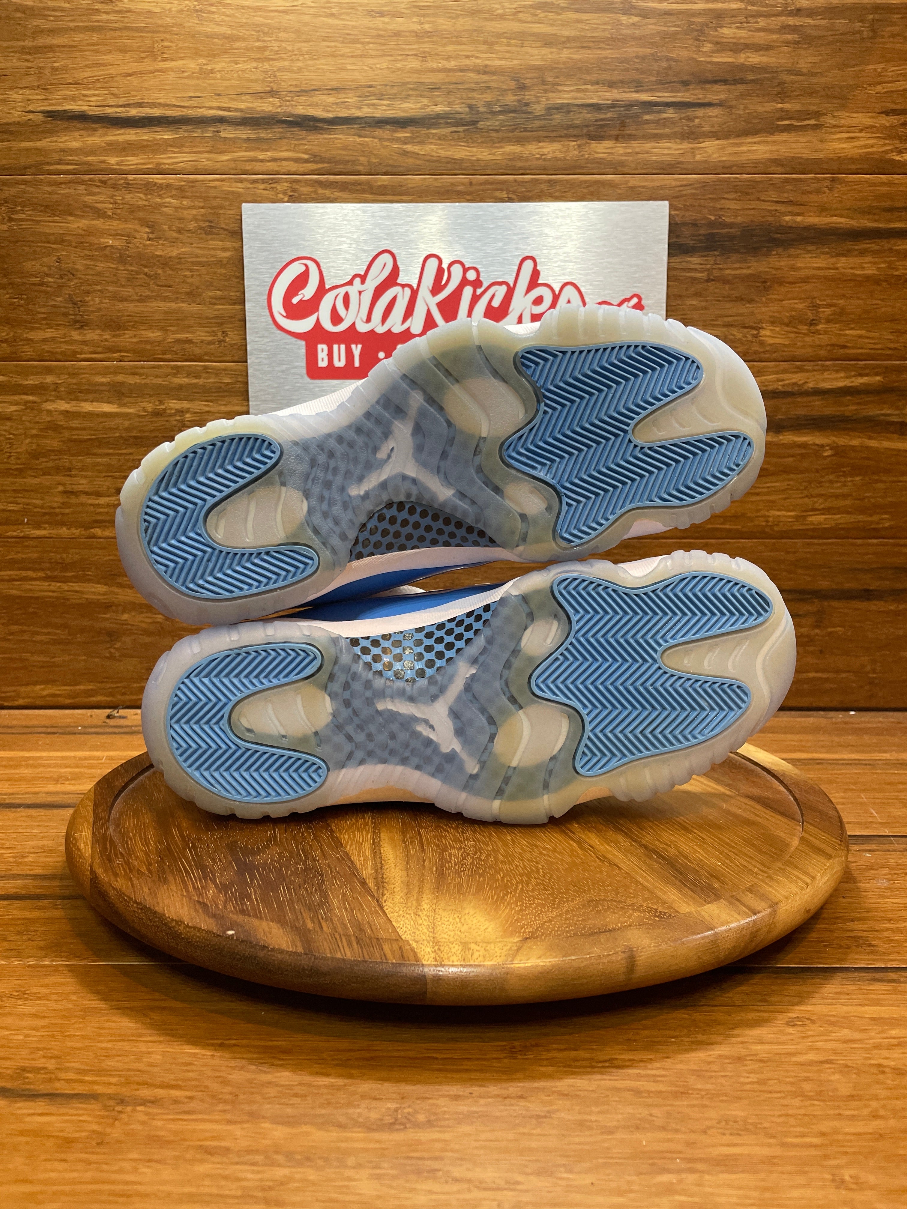 Jordan 11 Retro Low University Blue (2026)
