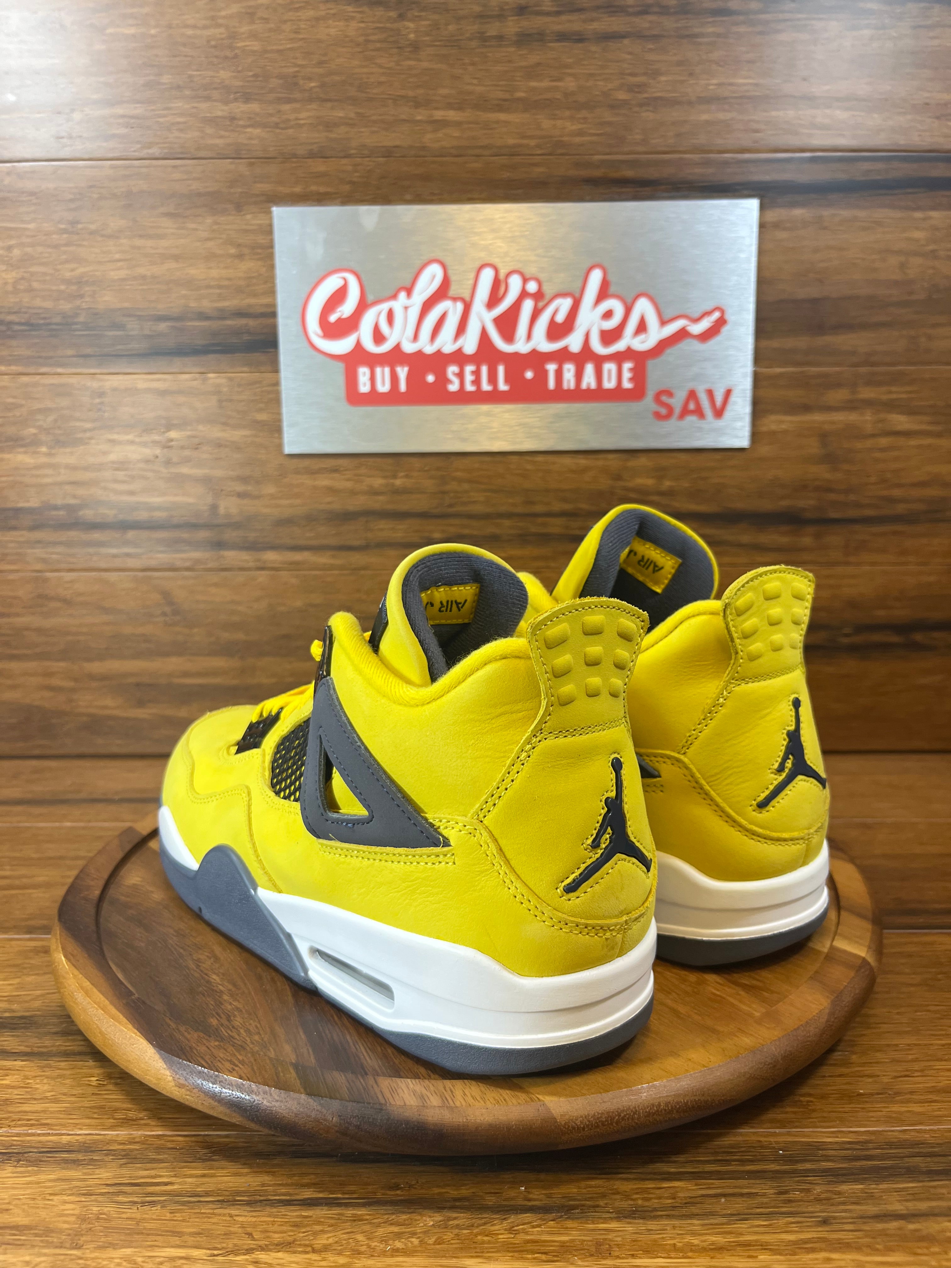 Jordan 4 Retro Lightning (2021)
