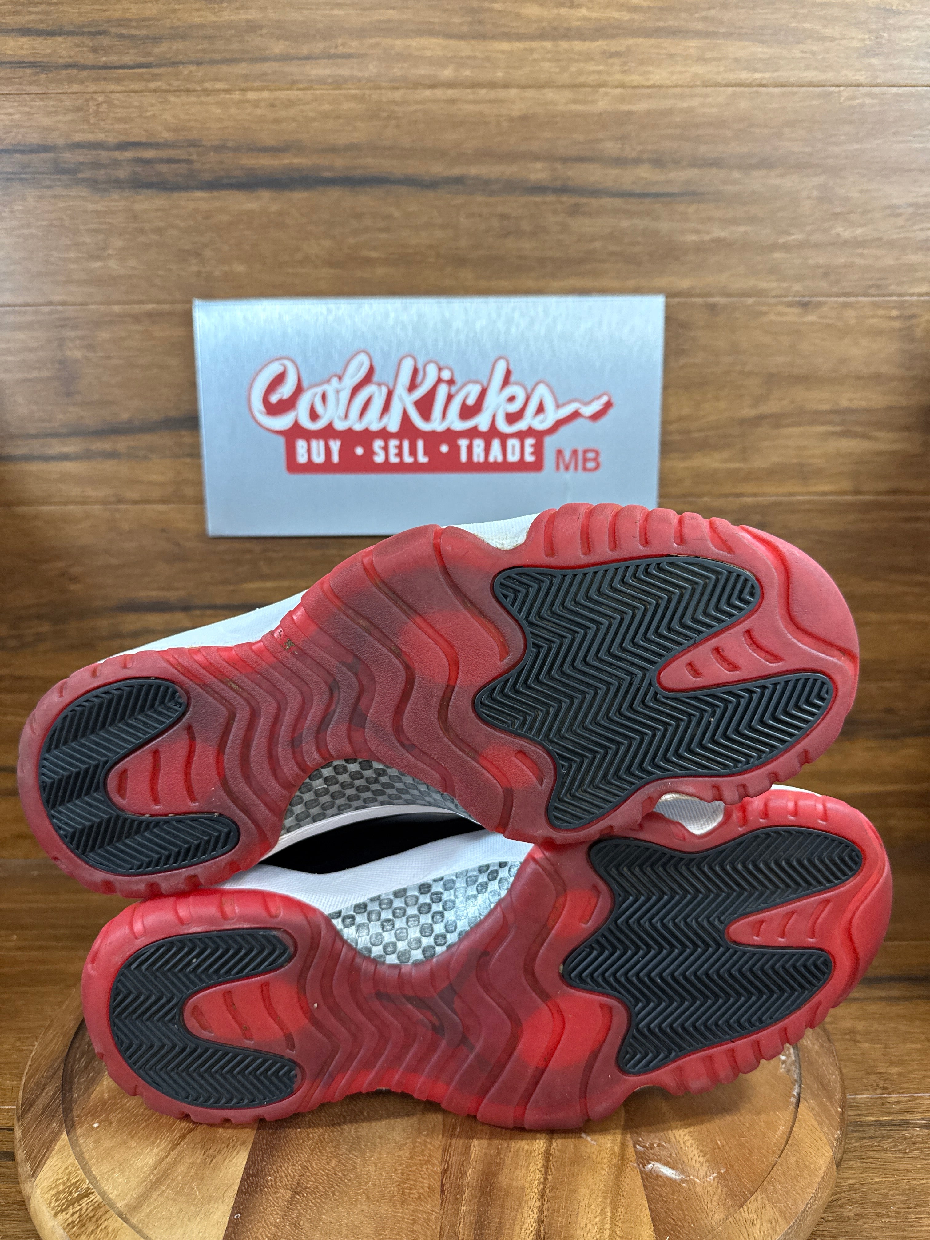 Jordan 11 Retro Low Concord Bred
