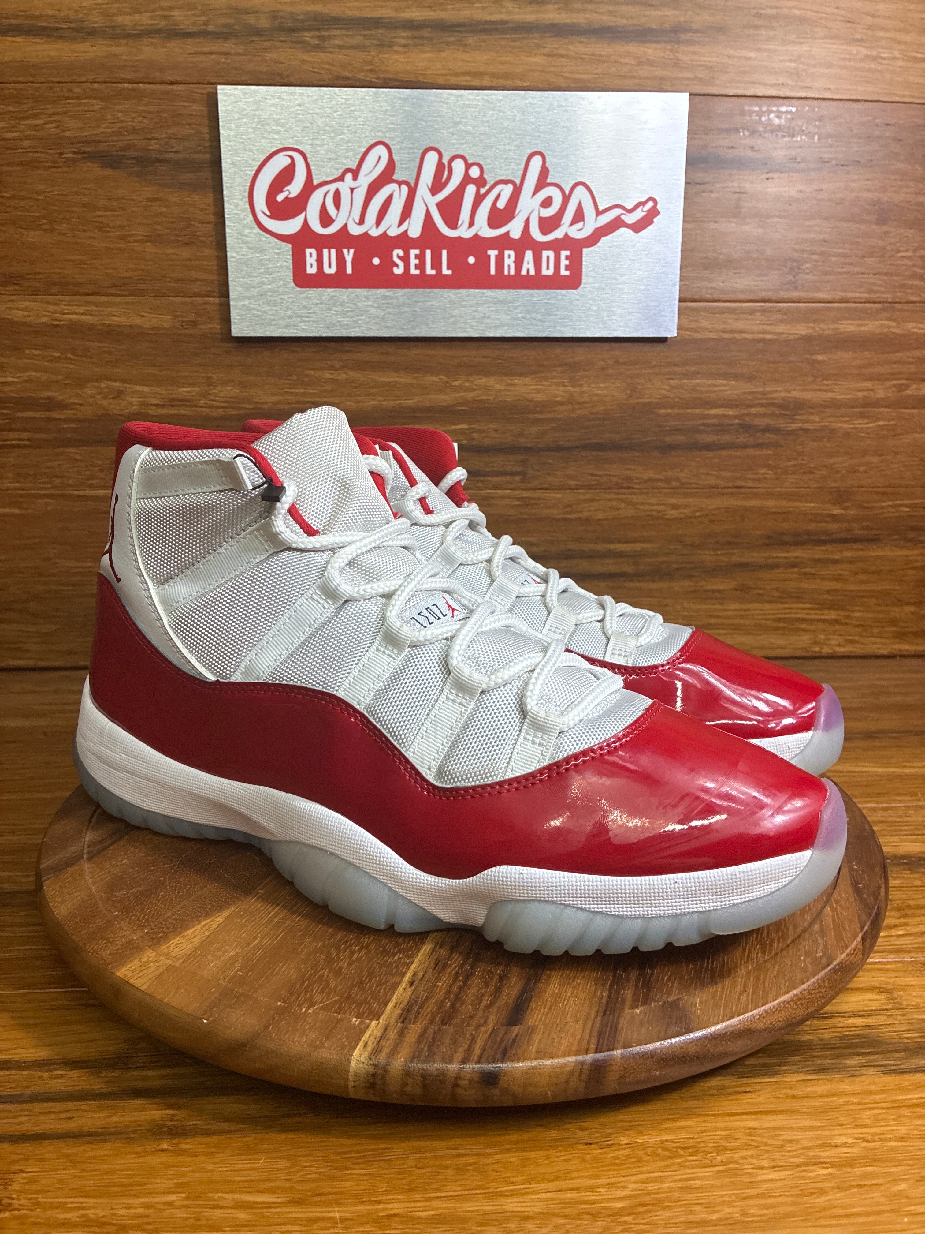 Jordan 11 Retro Cherry (2022)