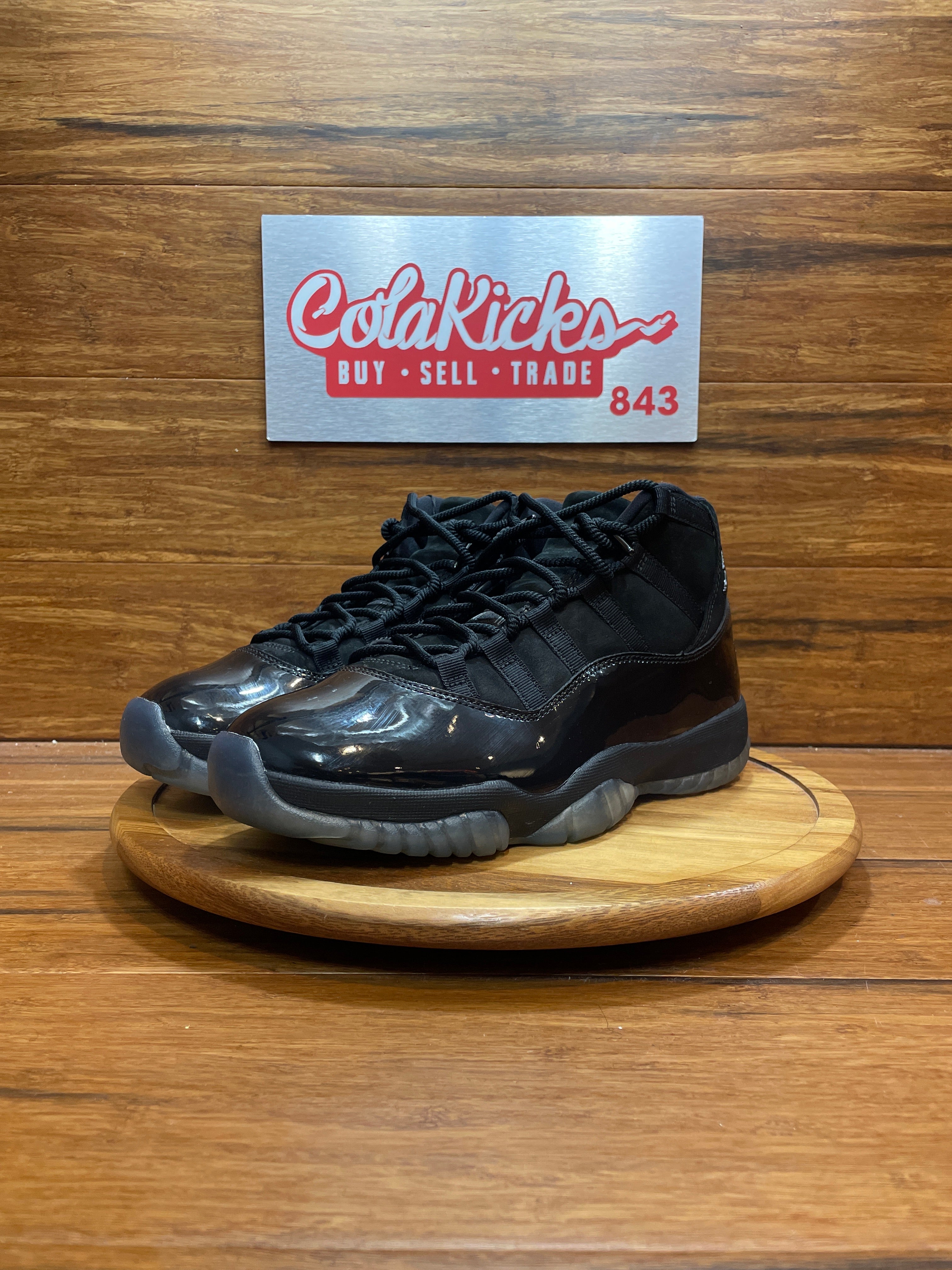 Jordan 11 Retro Cap and Gown