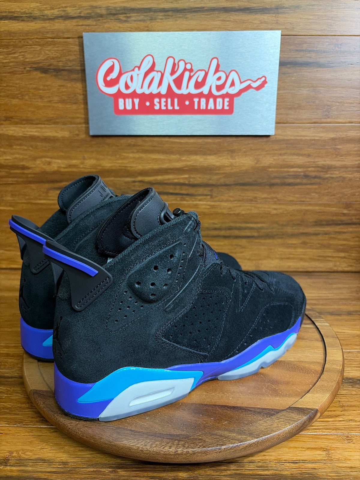 Jordan 6 Retro Aqua