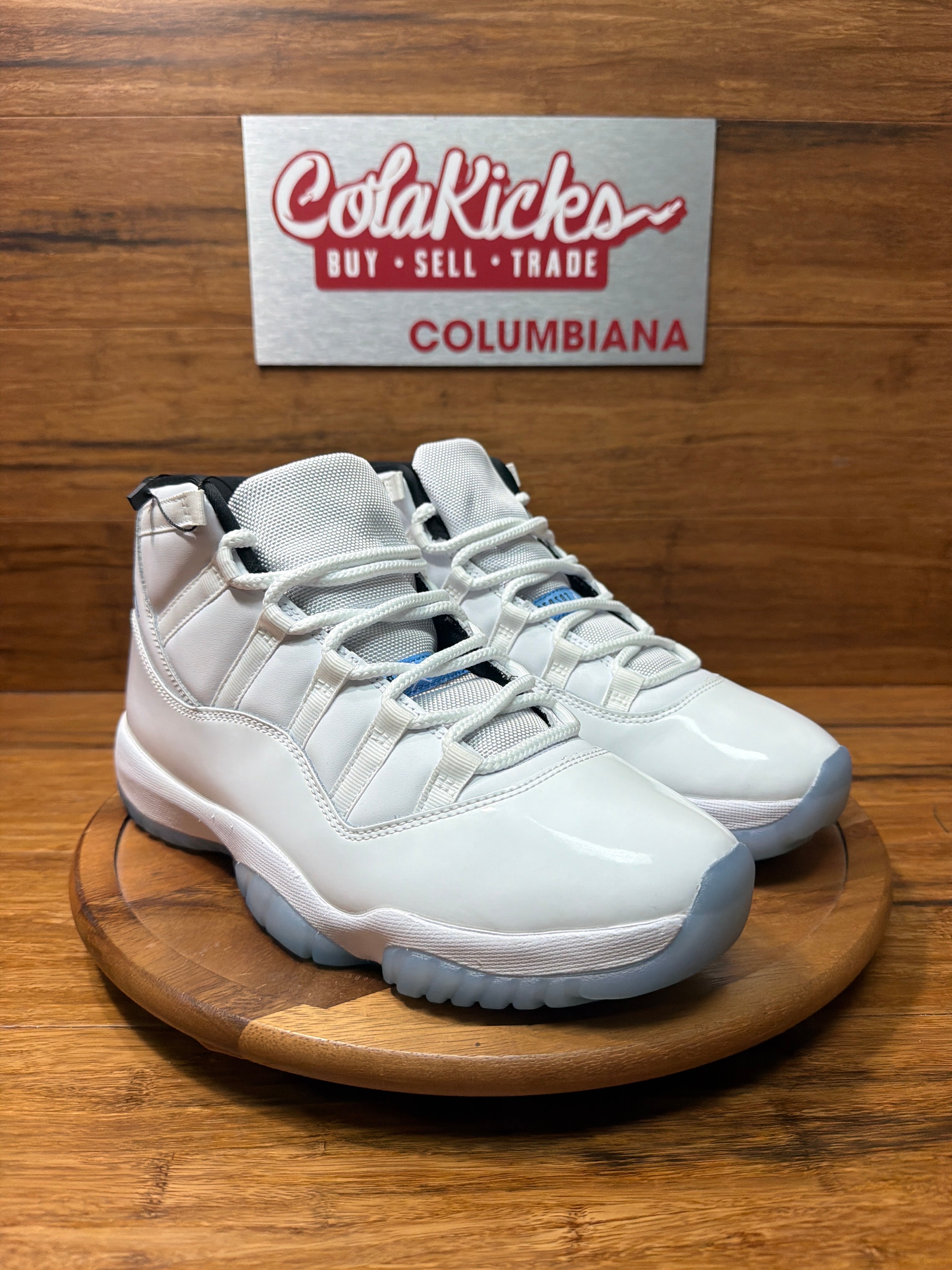 Jordan 11 Retro Legend Blue (2024)