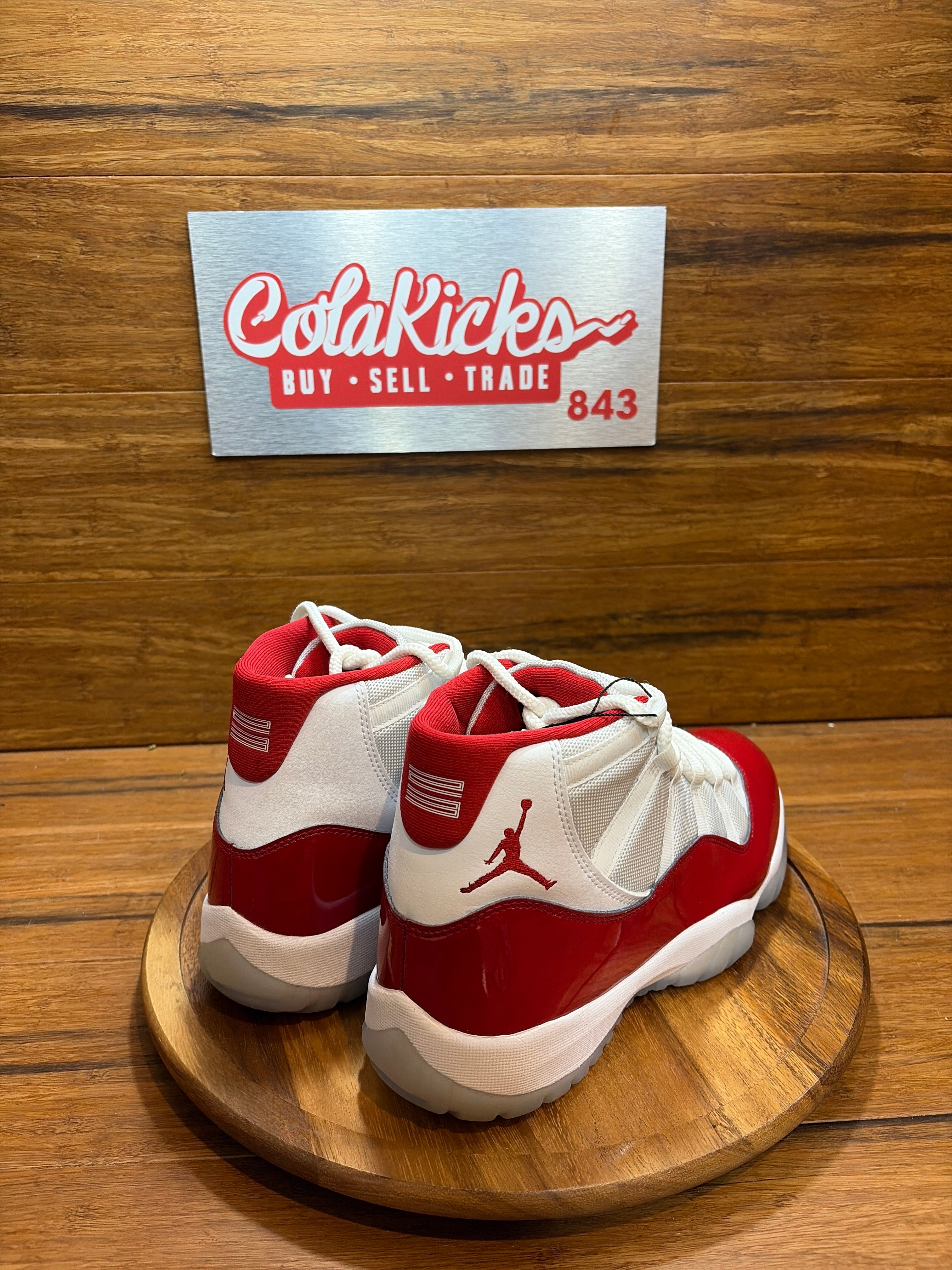 Jordan 11 Retro Cherry (2022)