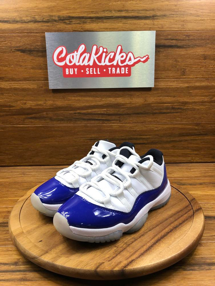 Jordan 11 Retro Low White Concord (Women's)