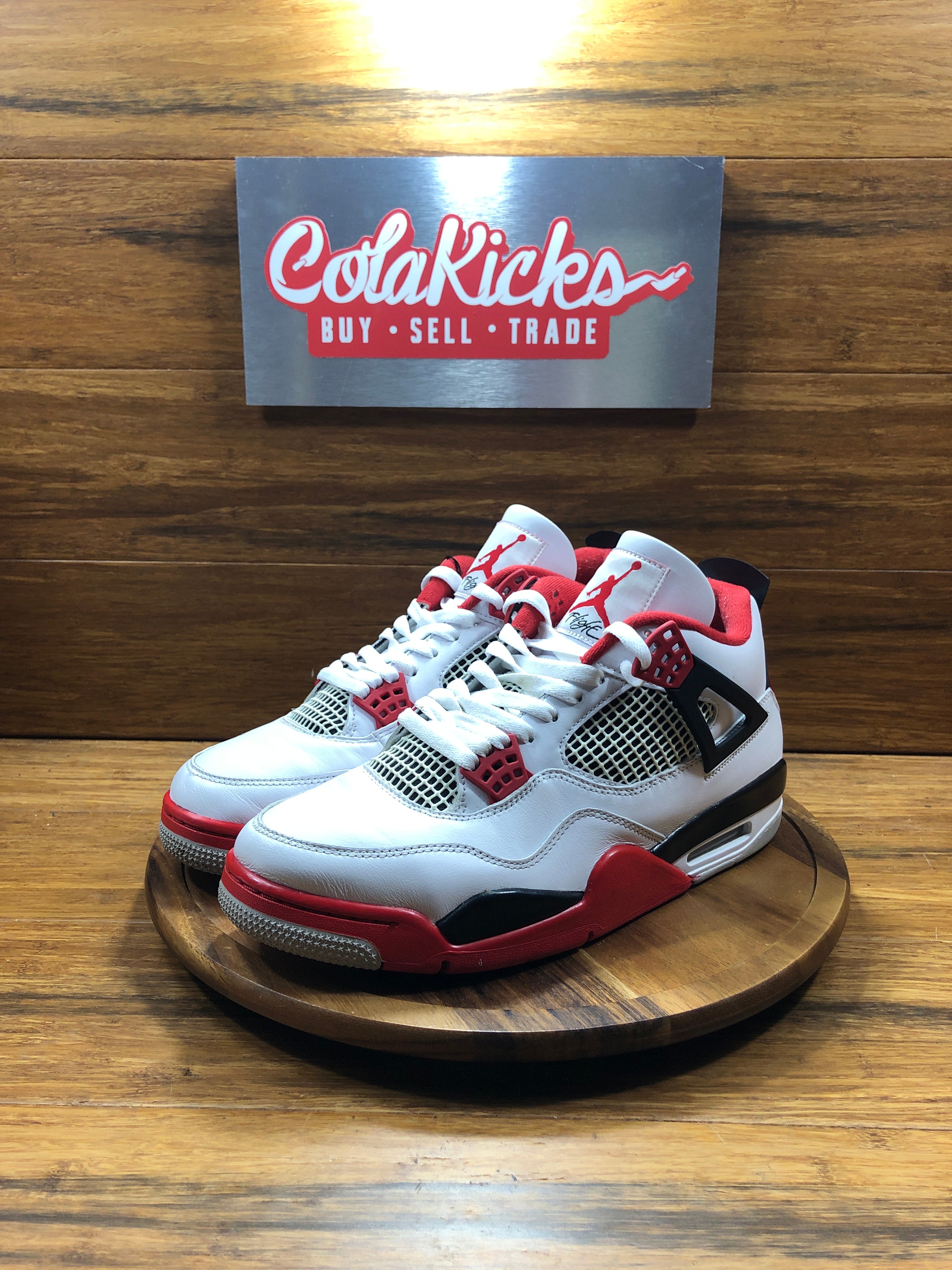 Jordan 4 Retro Fire Red (2020)
