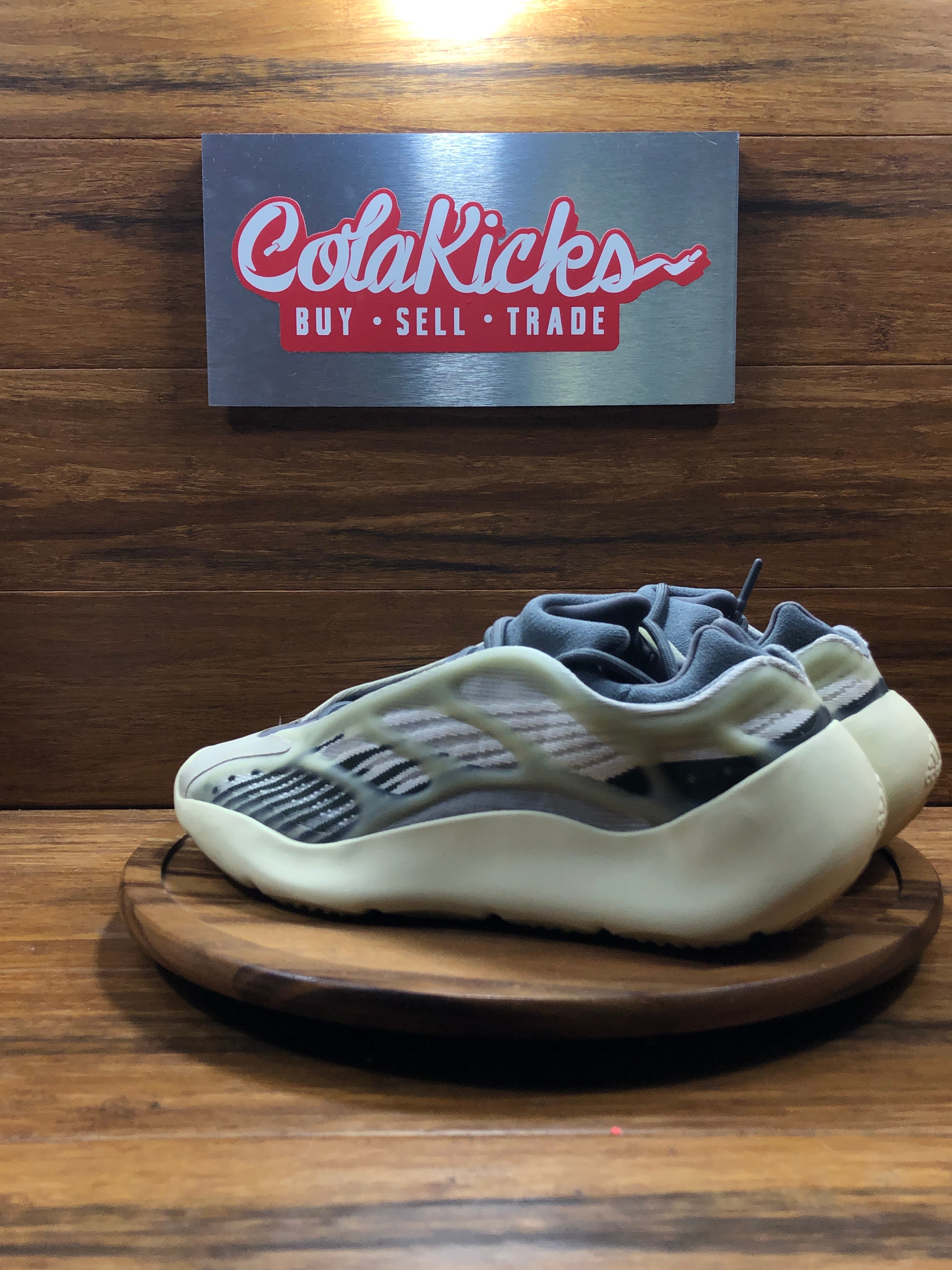 adidas Yeezy 700 V3 Fade Salt