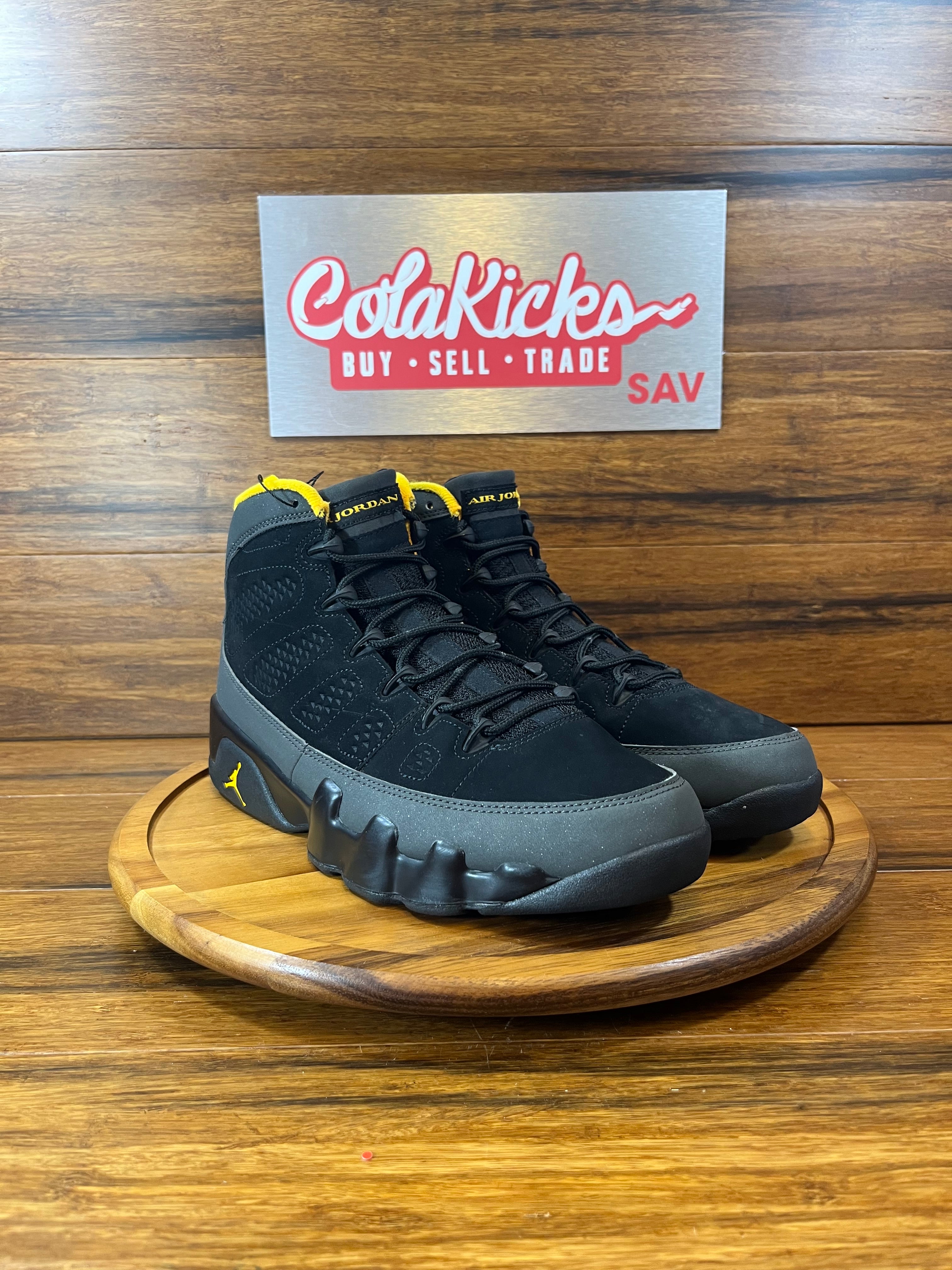 Jordan 9 Retro Dark Charcoal University Gold