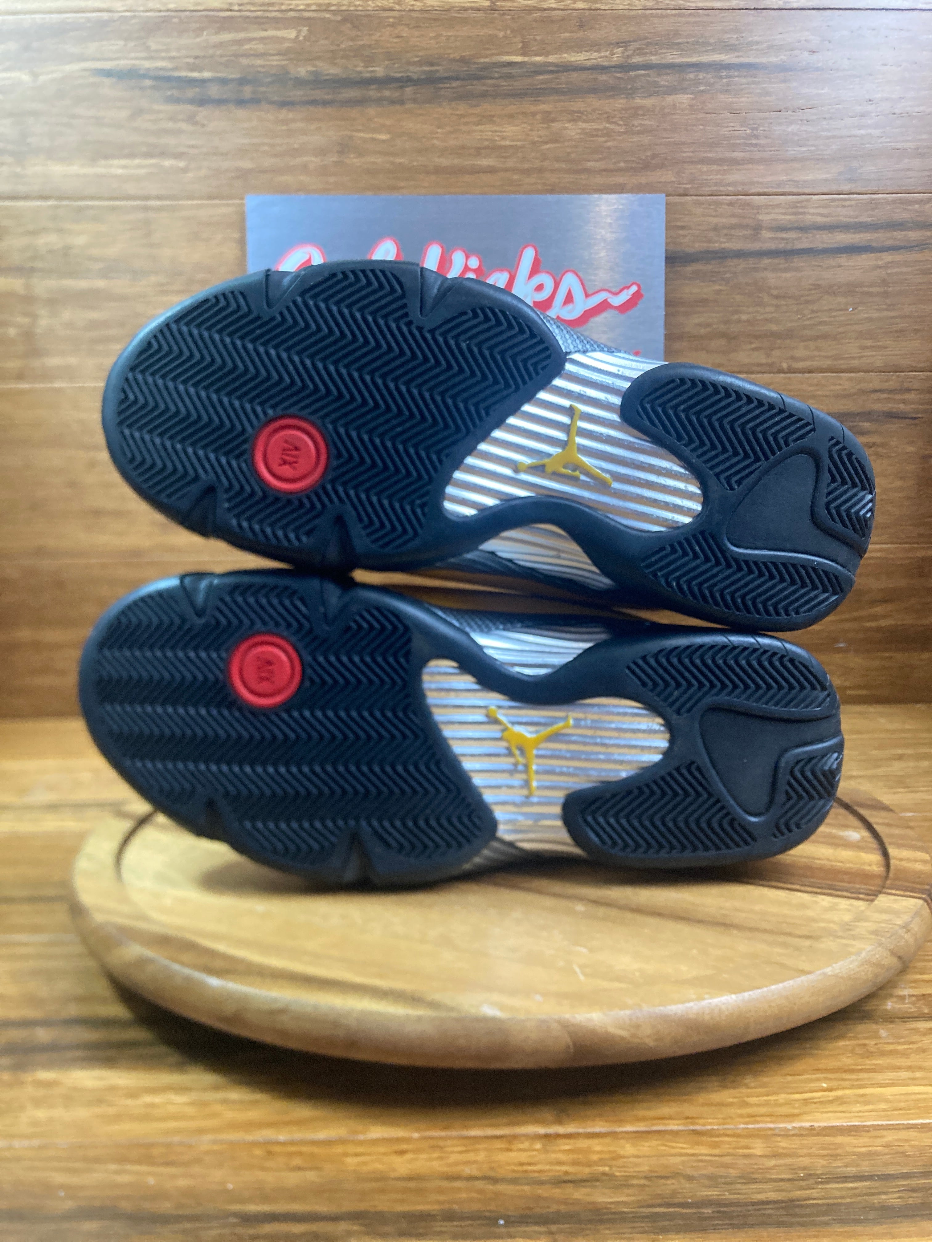 Jordan 14 Retro University Gold