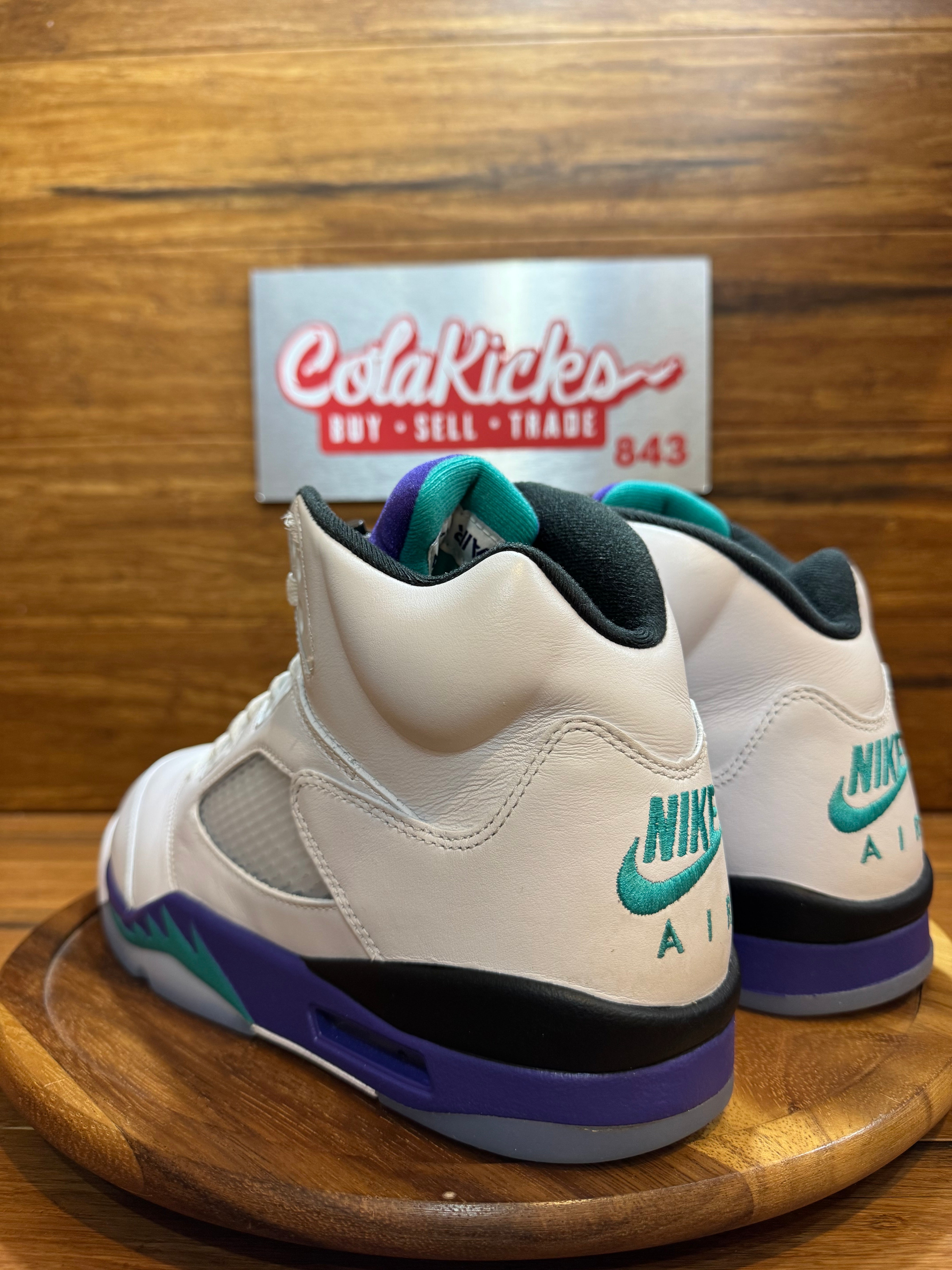 Jordan 5 Retro Grape (2025)