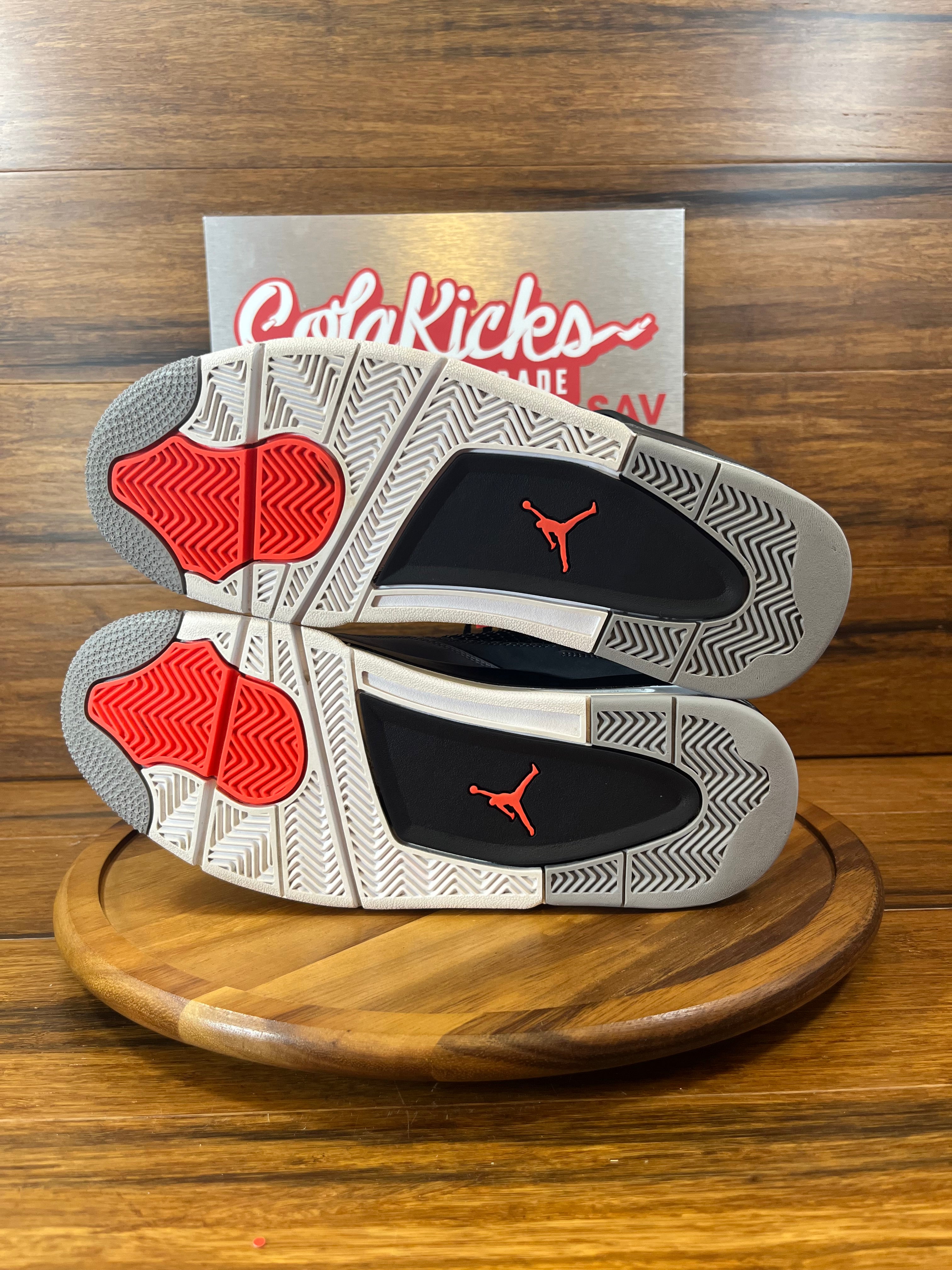Jordan 4 Retro Infrared