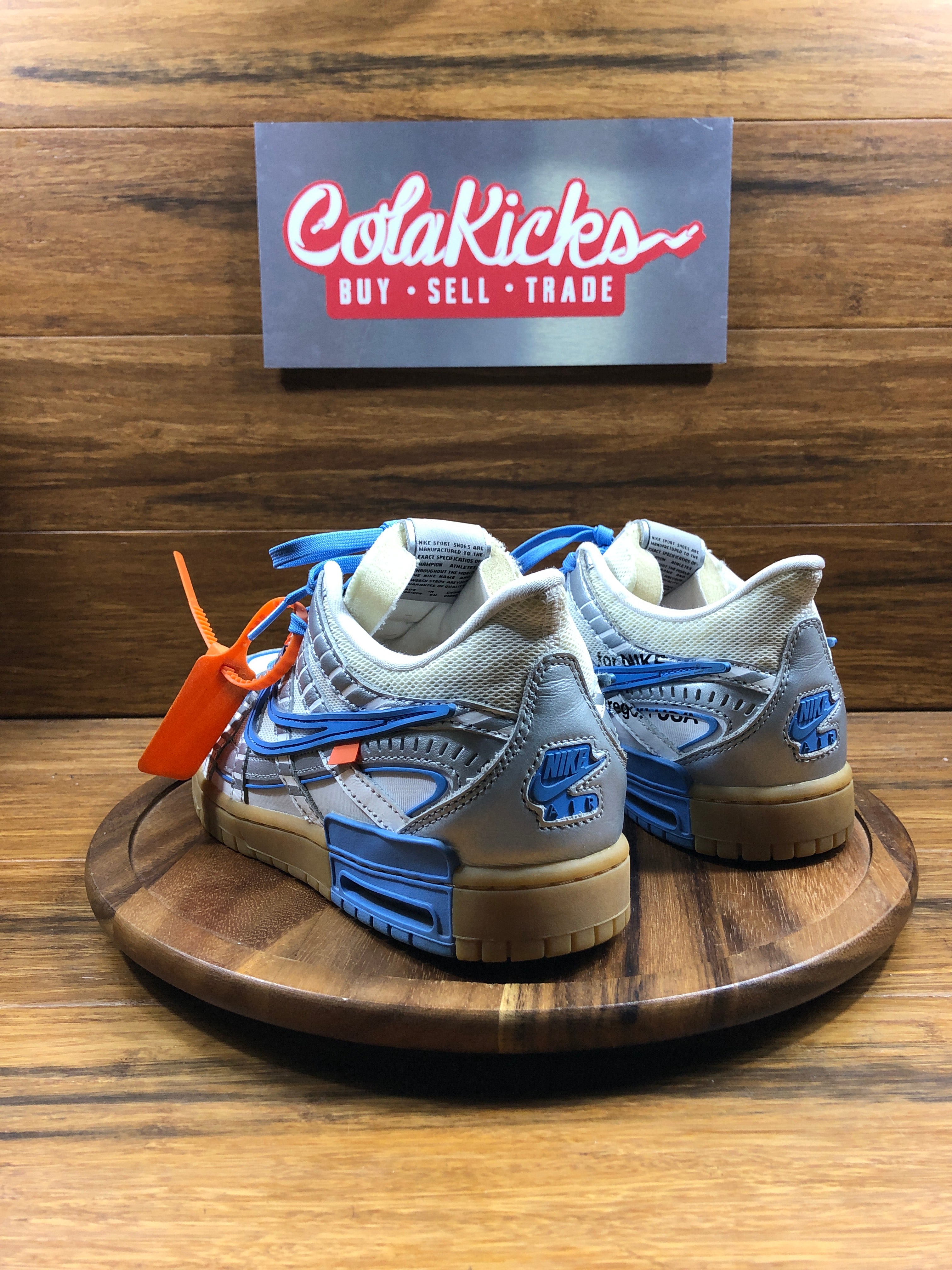 Nike Air Rubber Dunk Off-White UNC