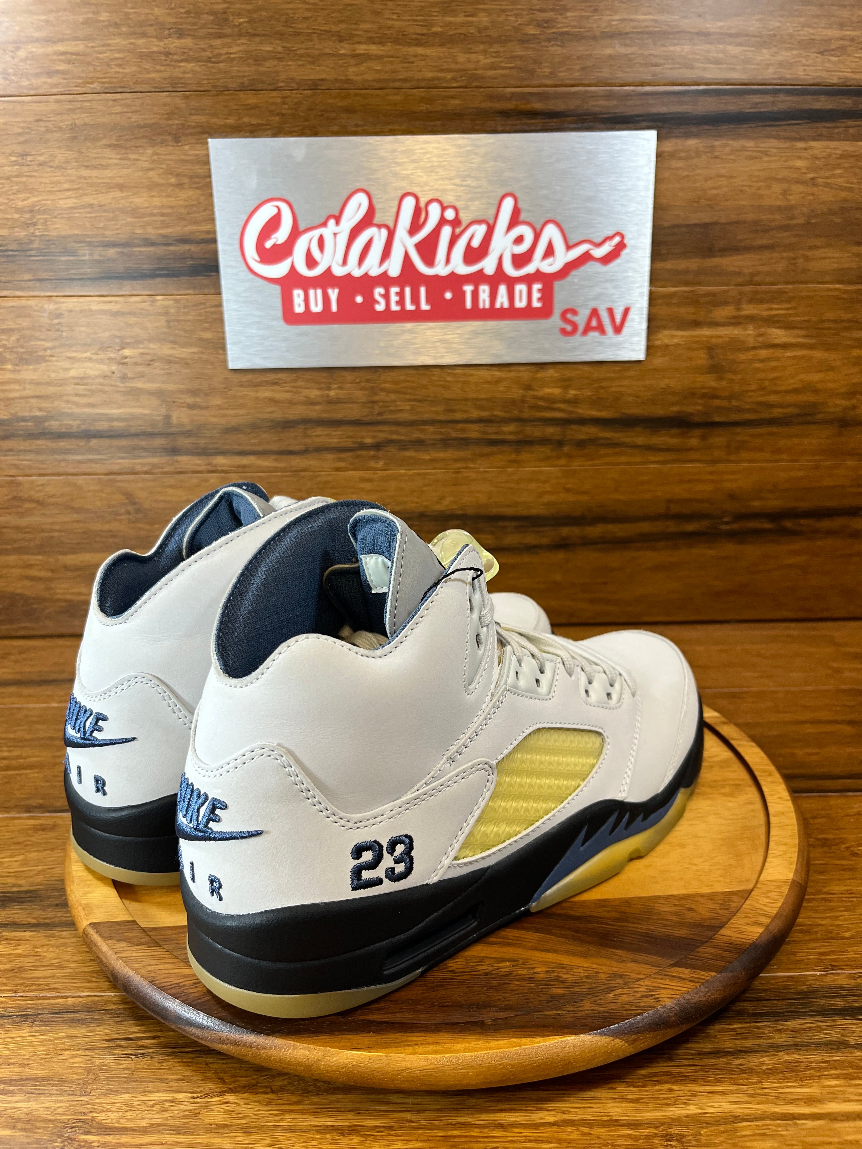 Jordan 5 Retro A Ma Maniére Dawn (Women's)