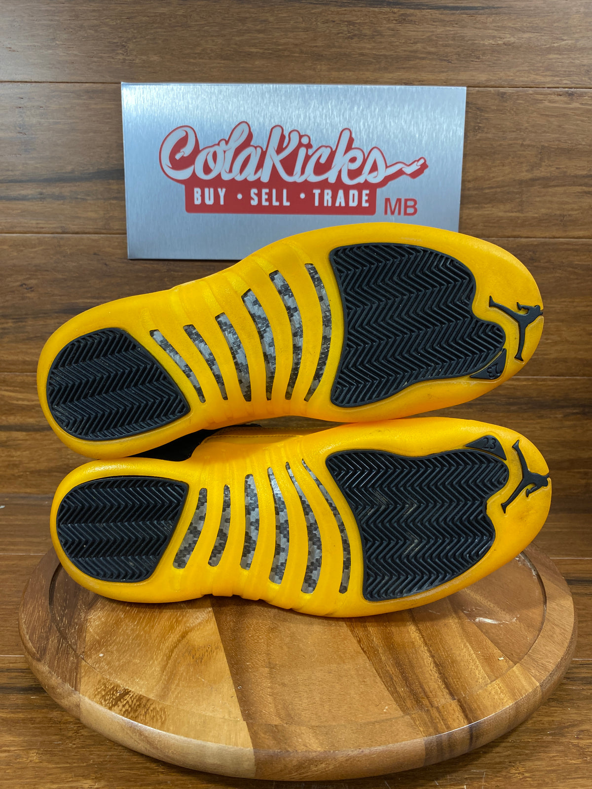 Jordan 12 Retro Black University Gold