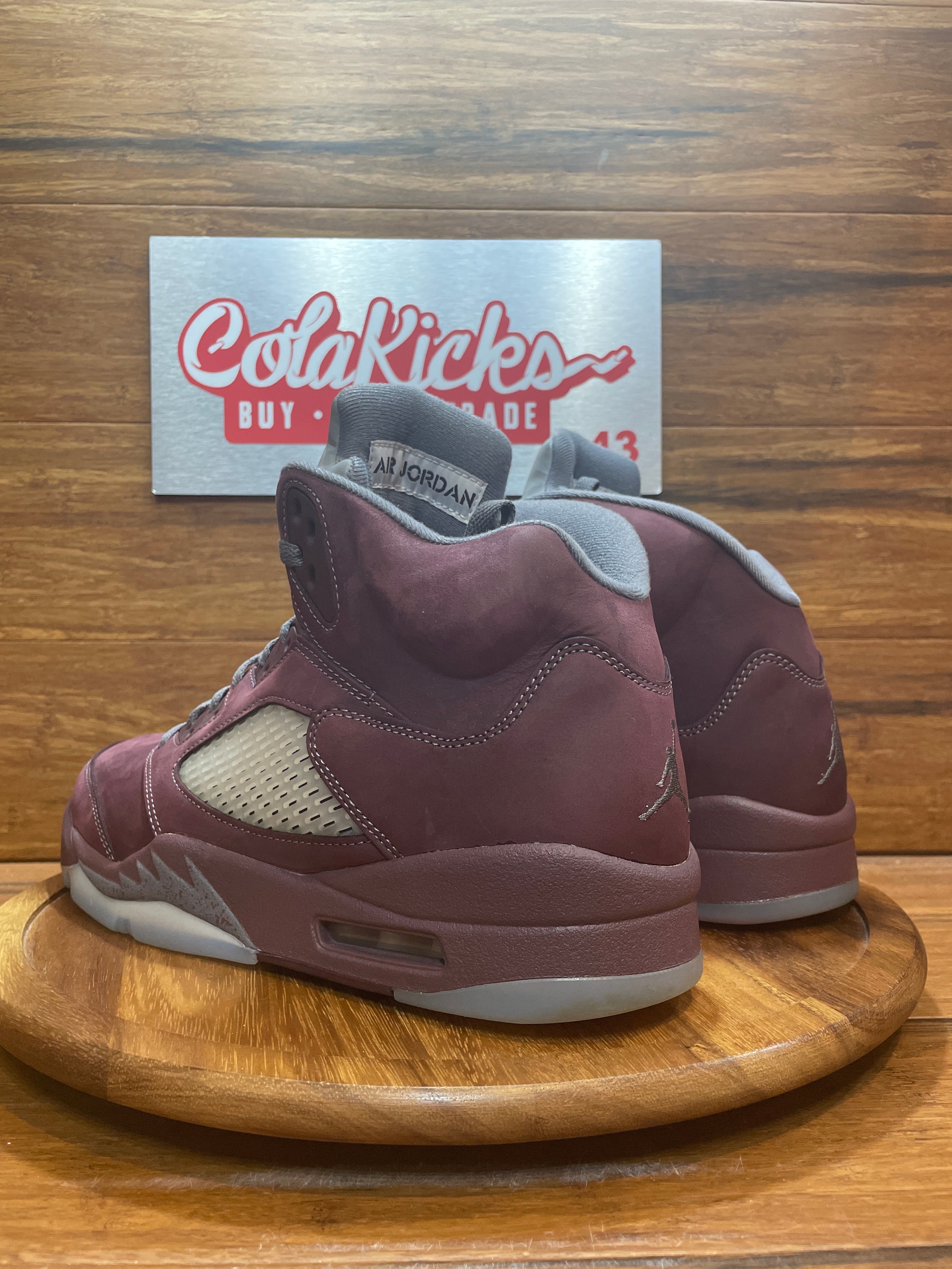 Jordan 5 Retro Burgundy (2023)