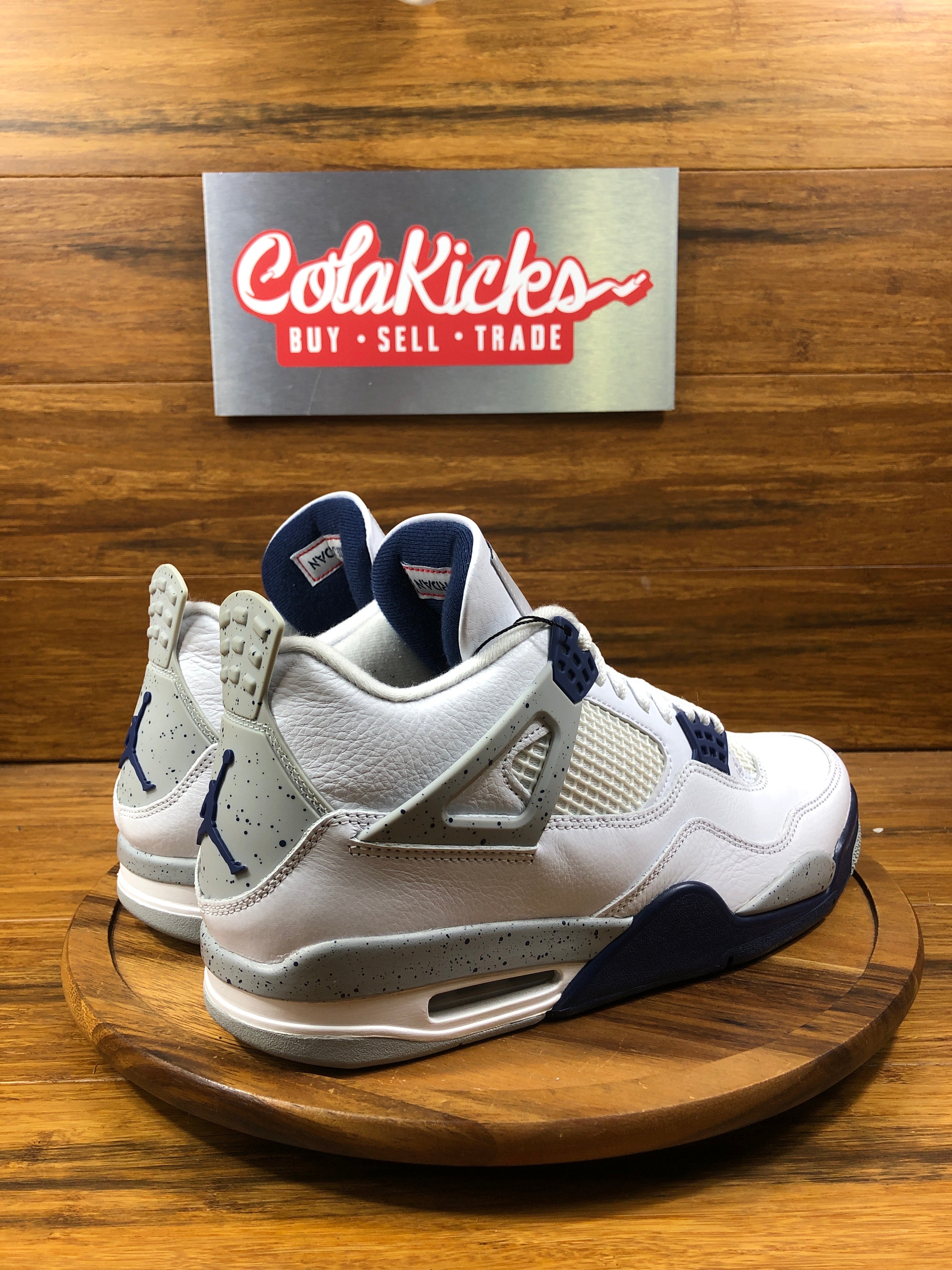 Jordan 4 Retro Midnight Navy