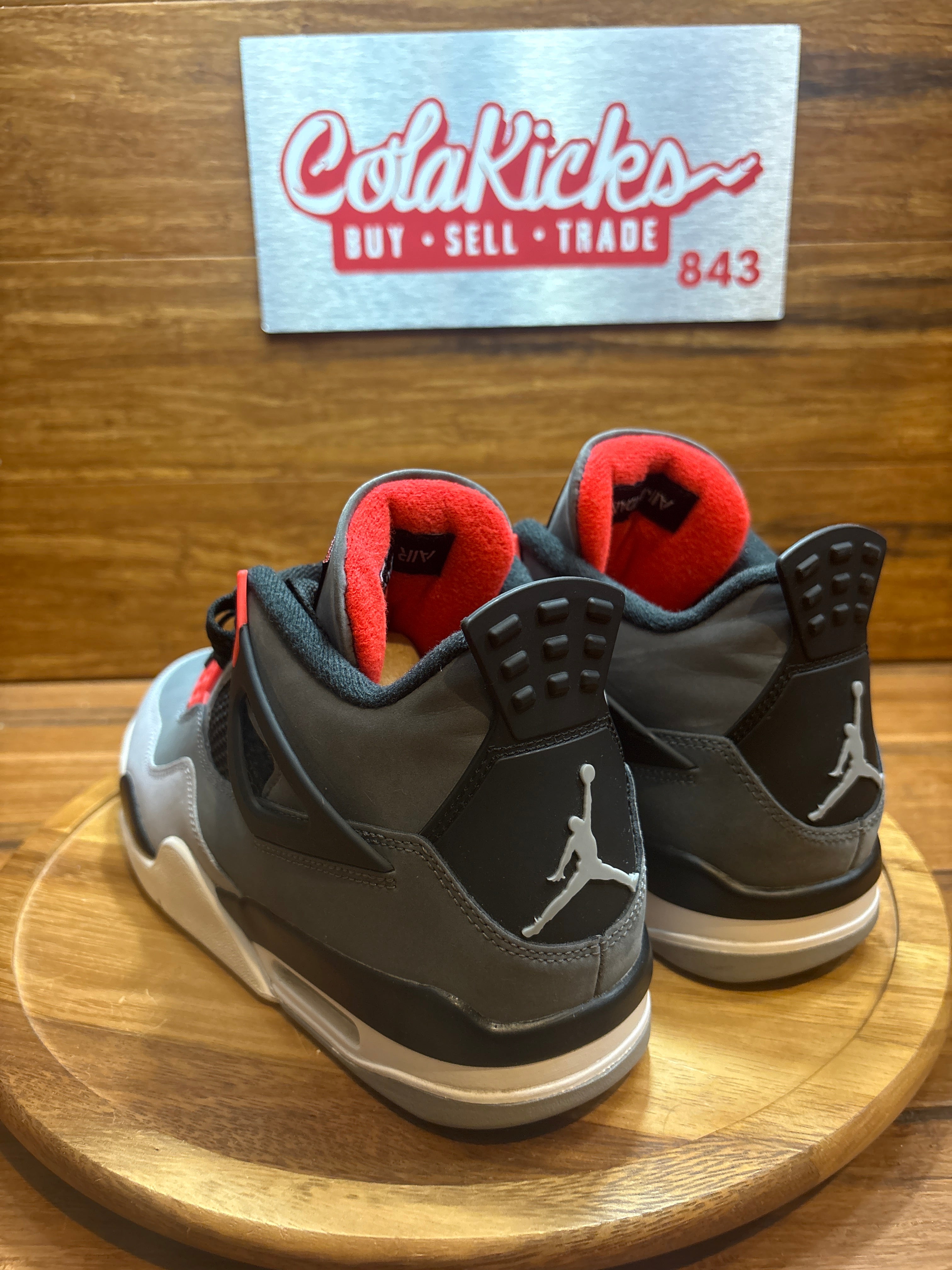 Jordan 4 Retro Infrared