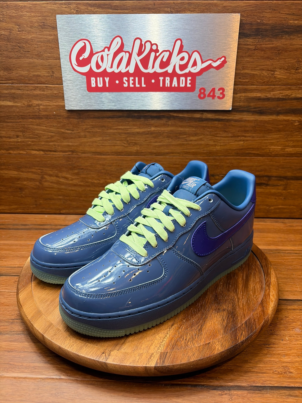 Nike Air Force 1 Low Patent Leather Mystic Navy Grape Ice