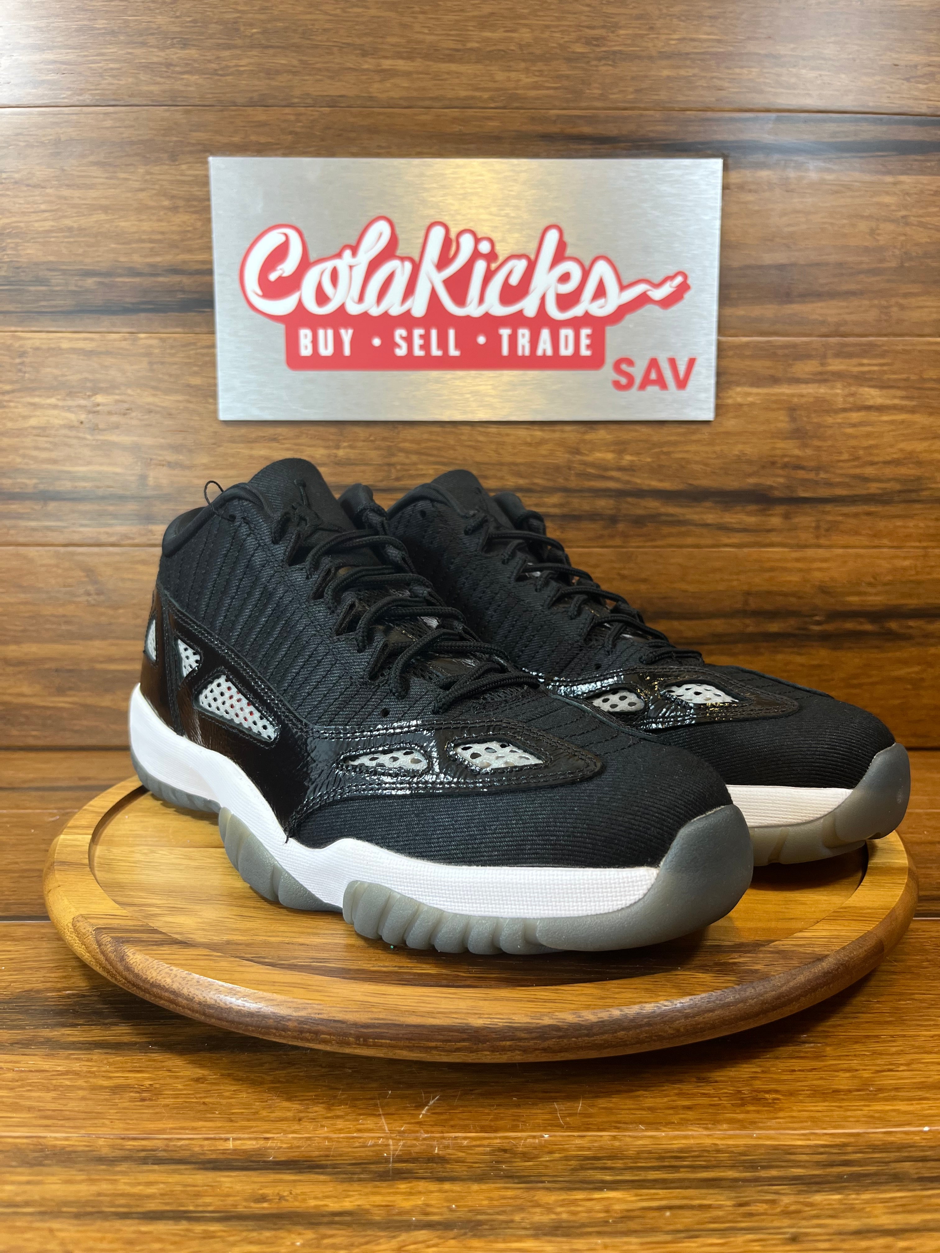 Jordan 11 Retro Low IE Craft Black White
