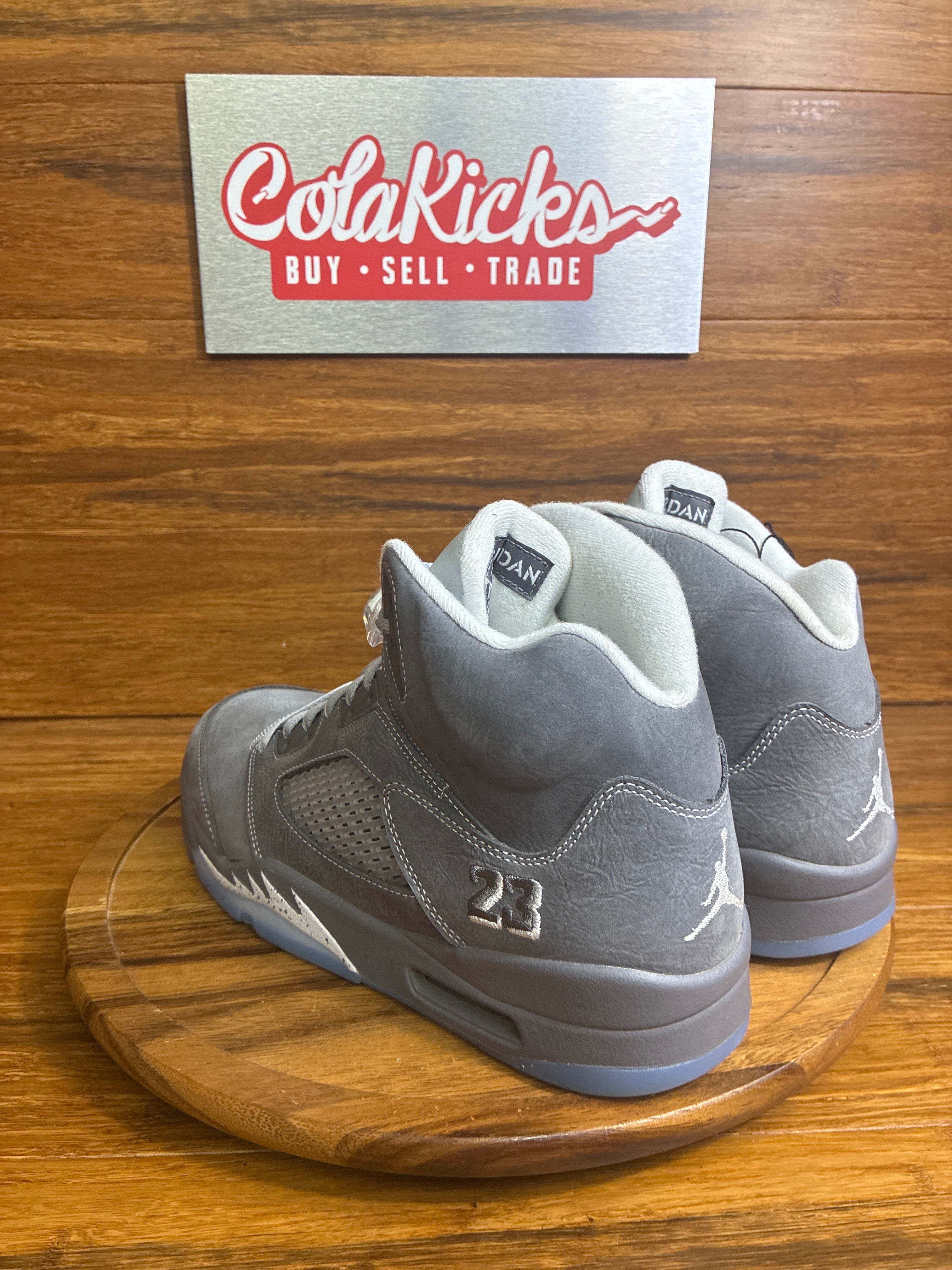 Jordan 5 Retro Wolf Grey (2026)