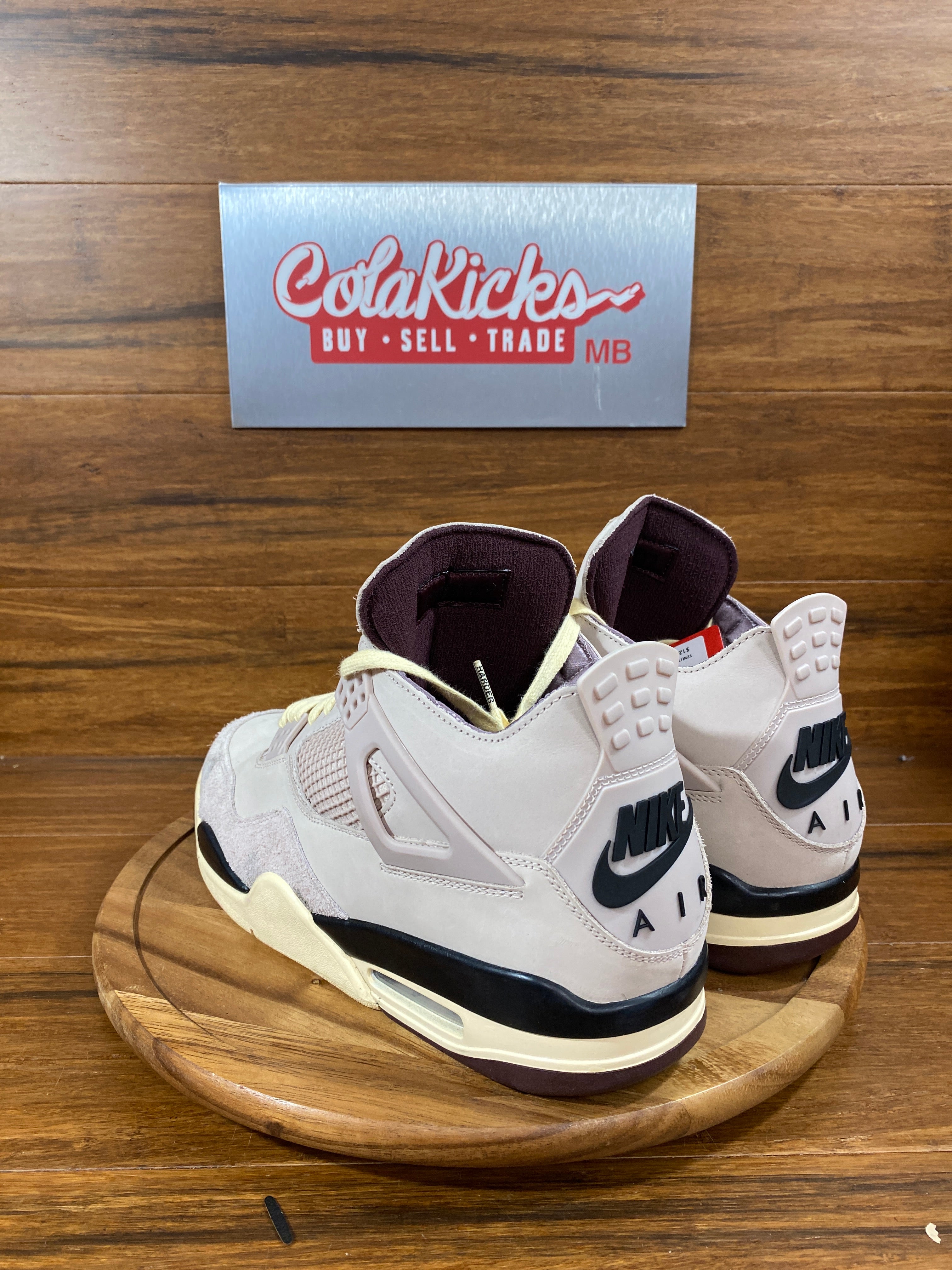 Jordan 4 Retro OG SP A Ma Maniére While You Were Sleeping (Women's)