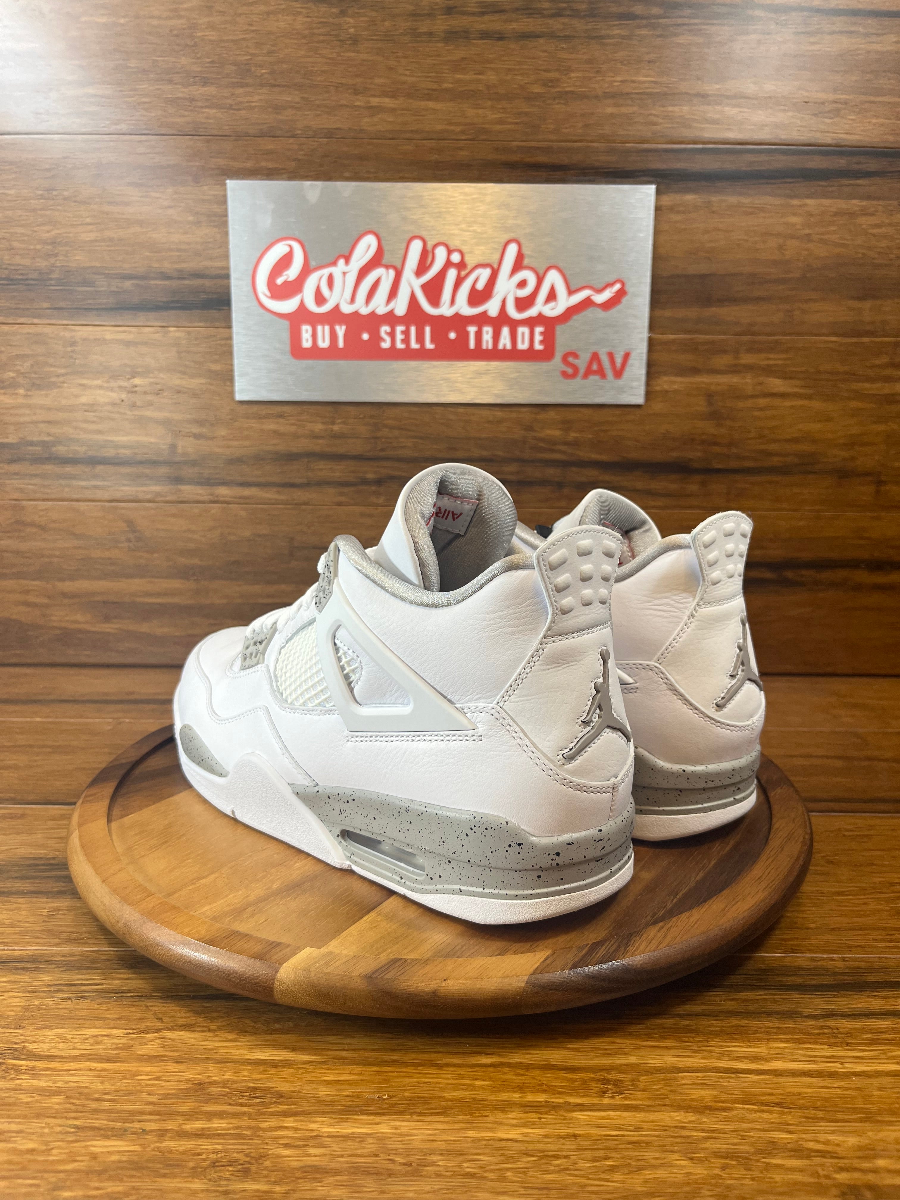 Jordan 4 Retro White Oreo (2021)