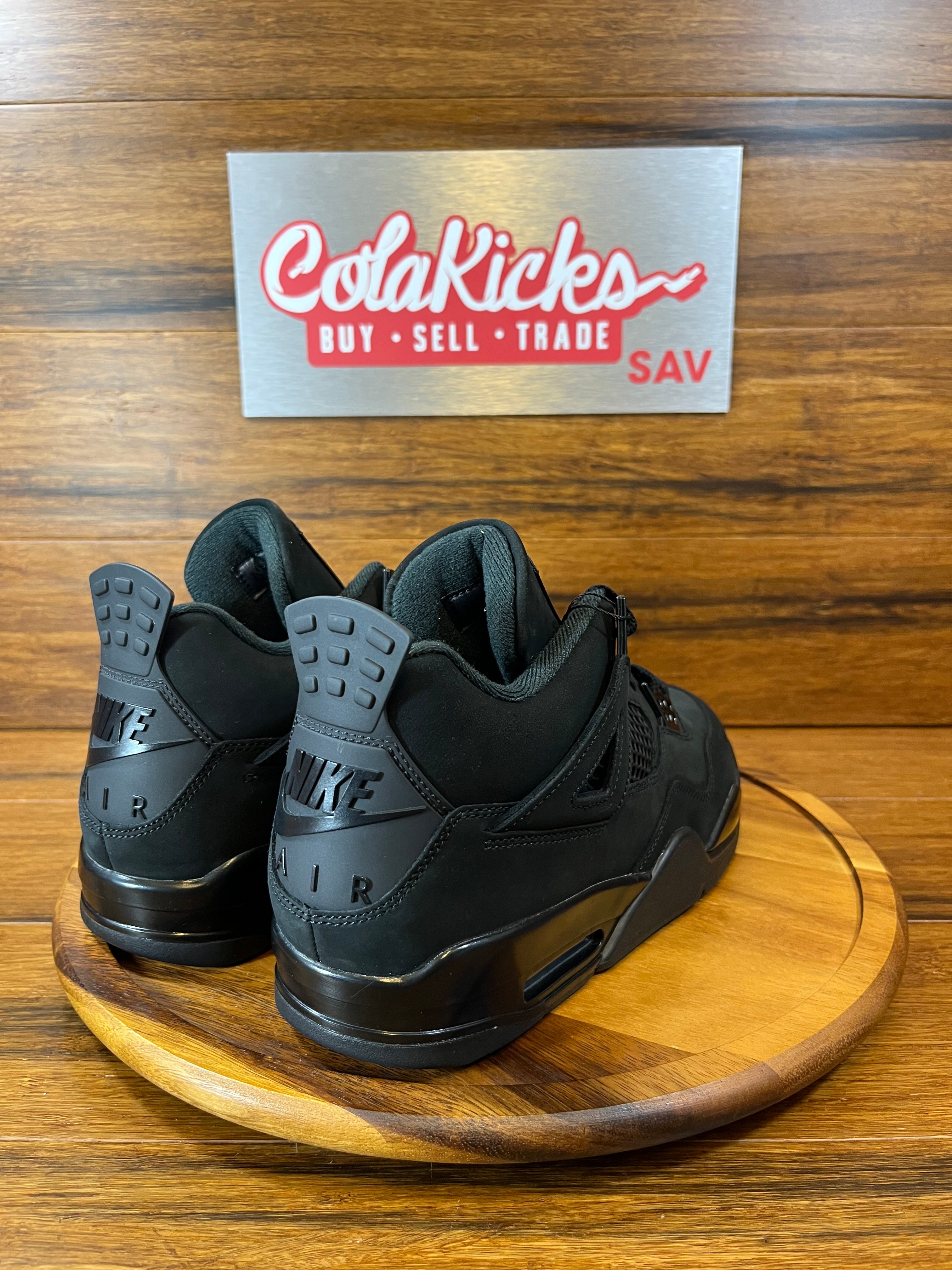 Jordan 4 Retro Black Cat (2025)