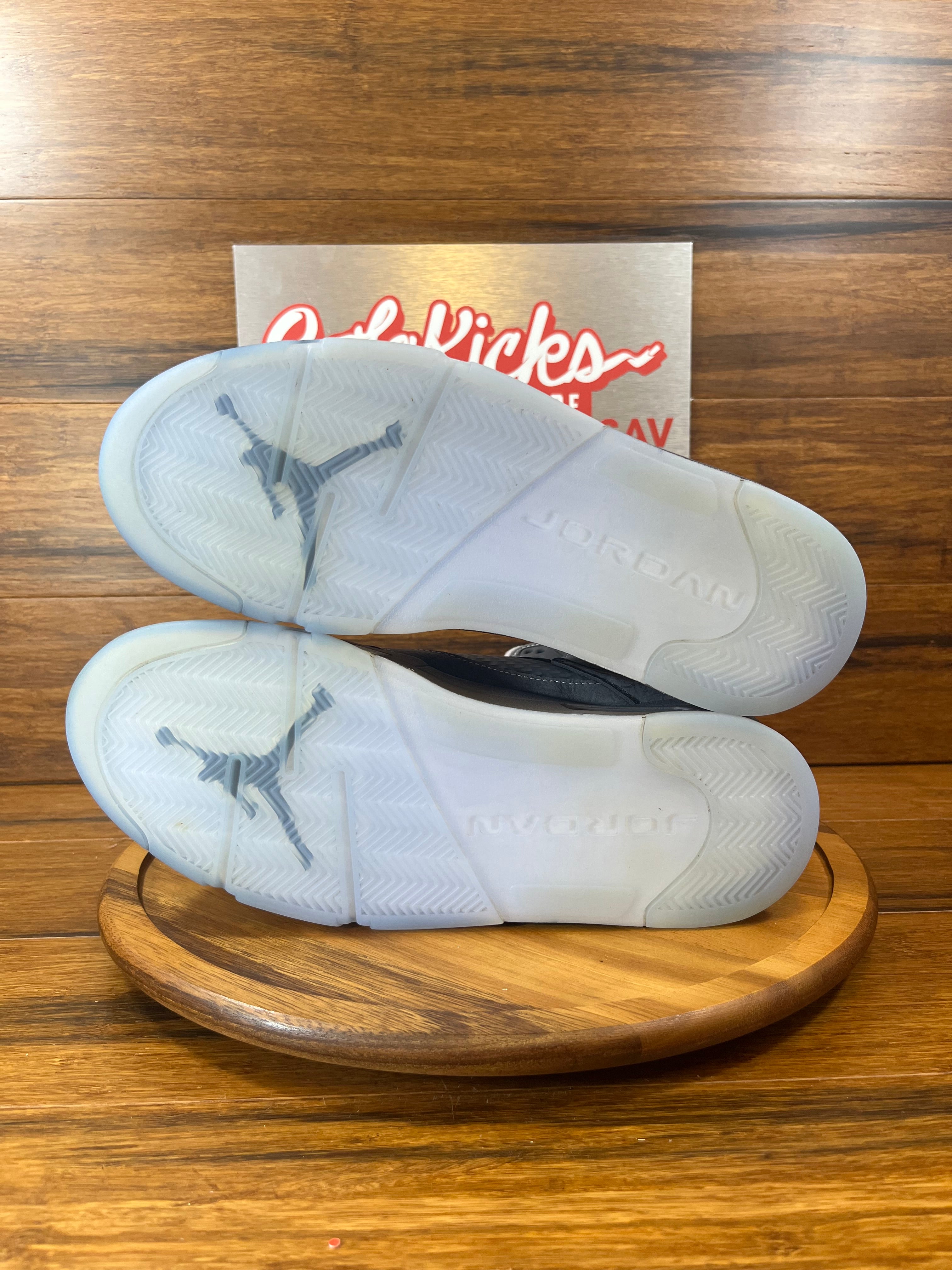 Jordan 5 Retro Wolf Grey (2026)
