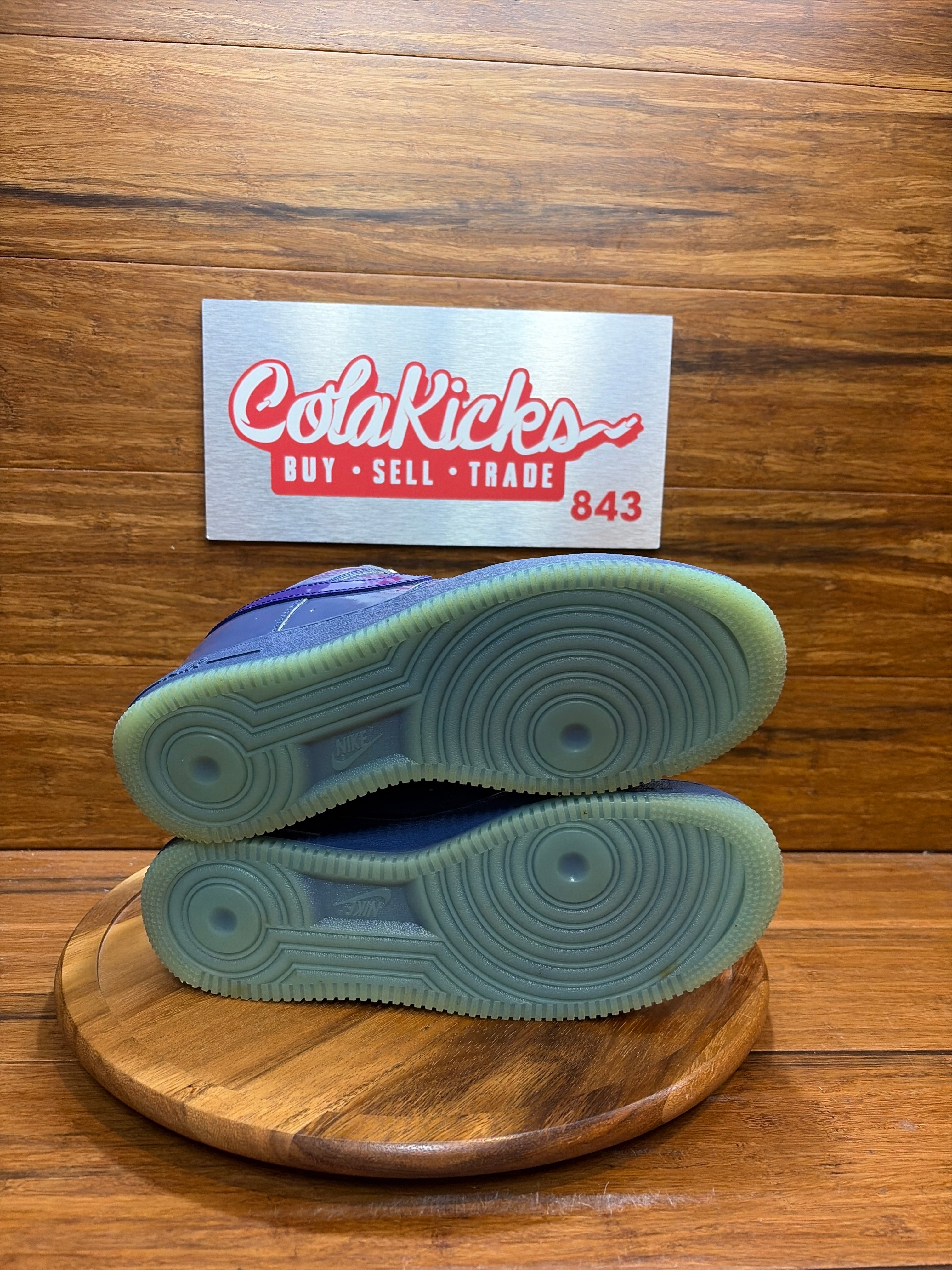 Nike Air Force 1 Low Patent Leather Mystic Navy Grape Ice