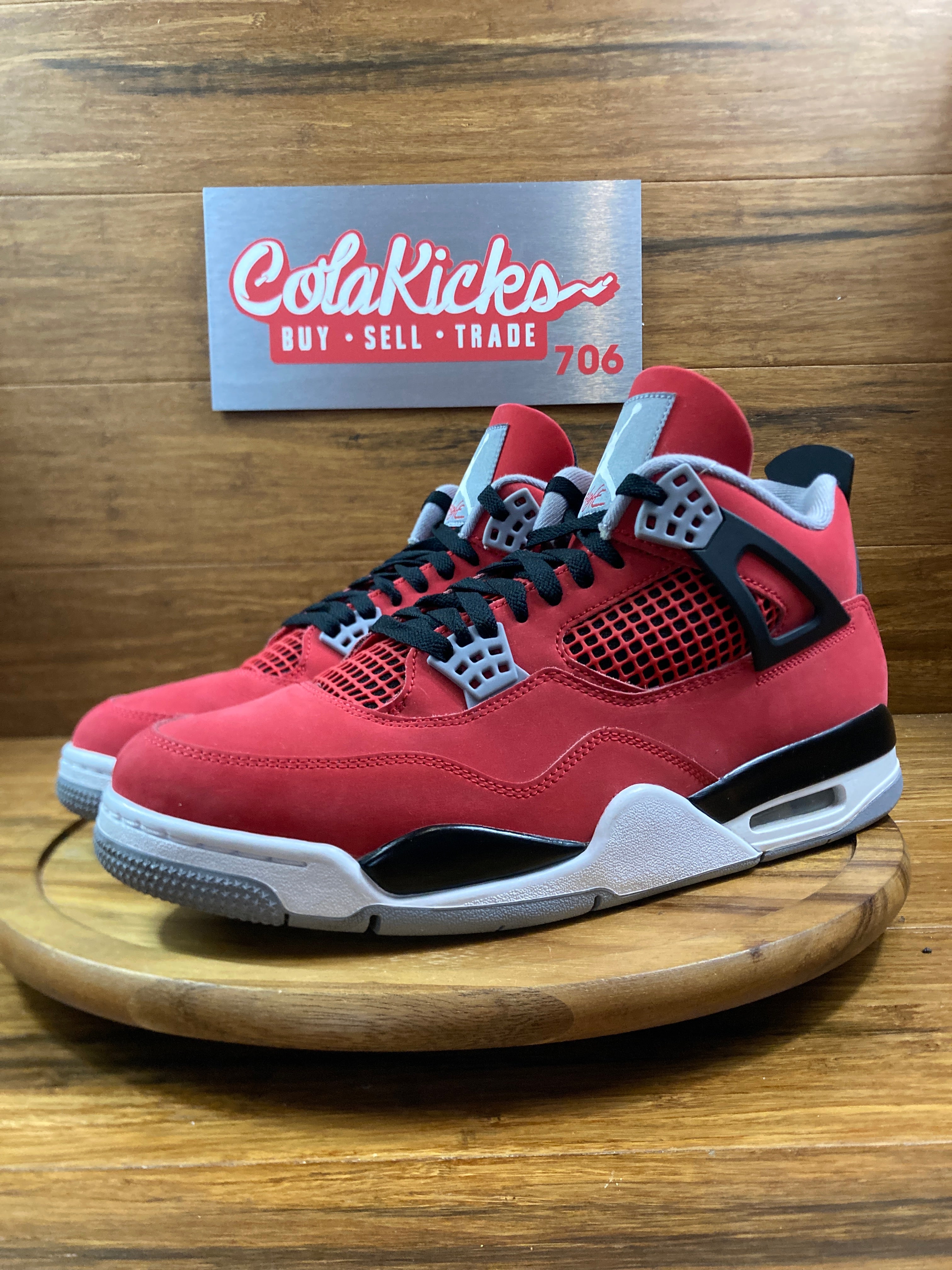 Jordan 4 Retro Toro Bravo (2026)