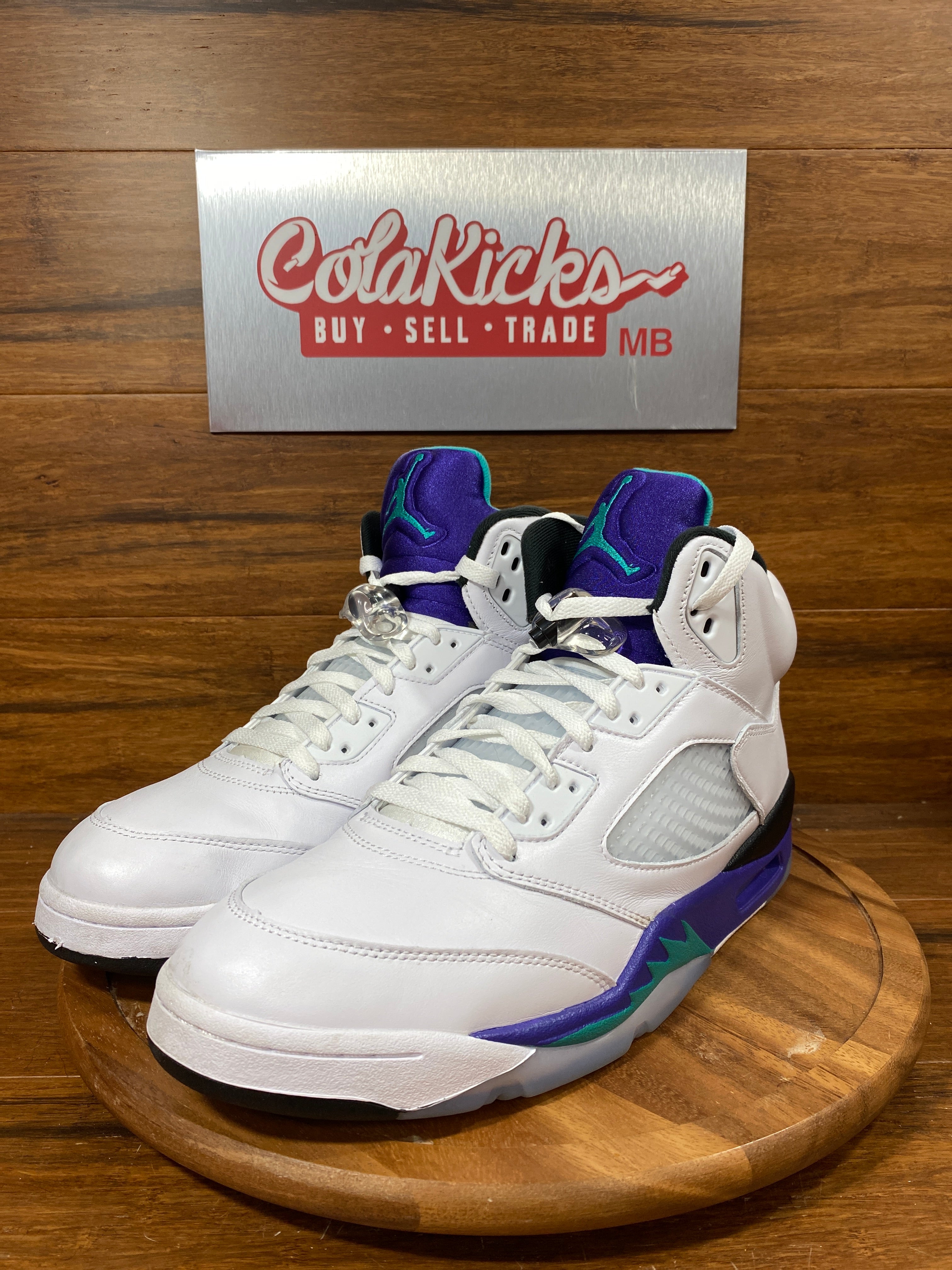 Jordan 5 Retro Grape (2025)