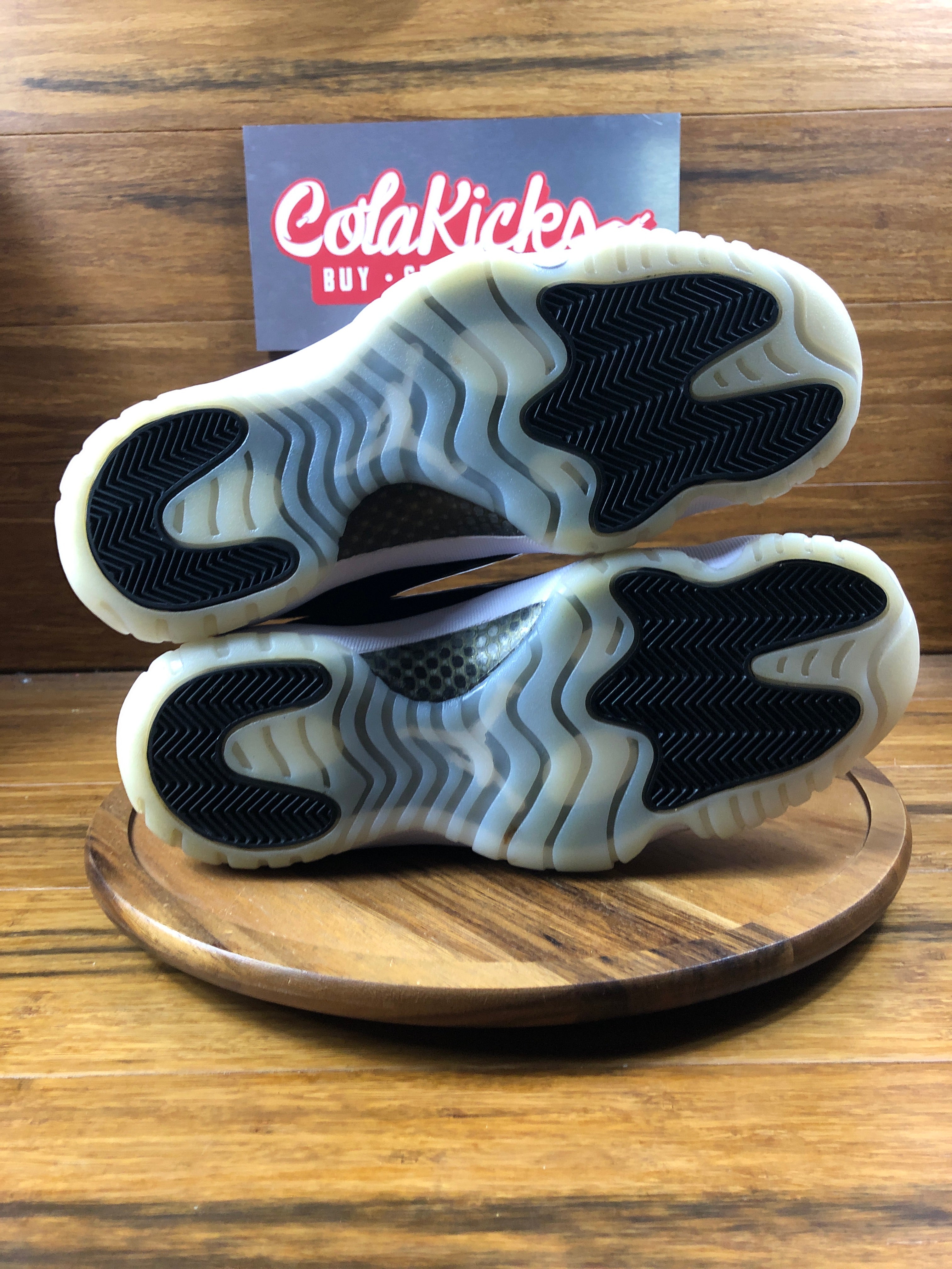 Jordan 11 Retro DMP Gratitude (2023)