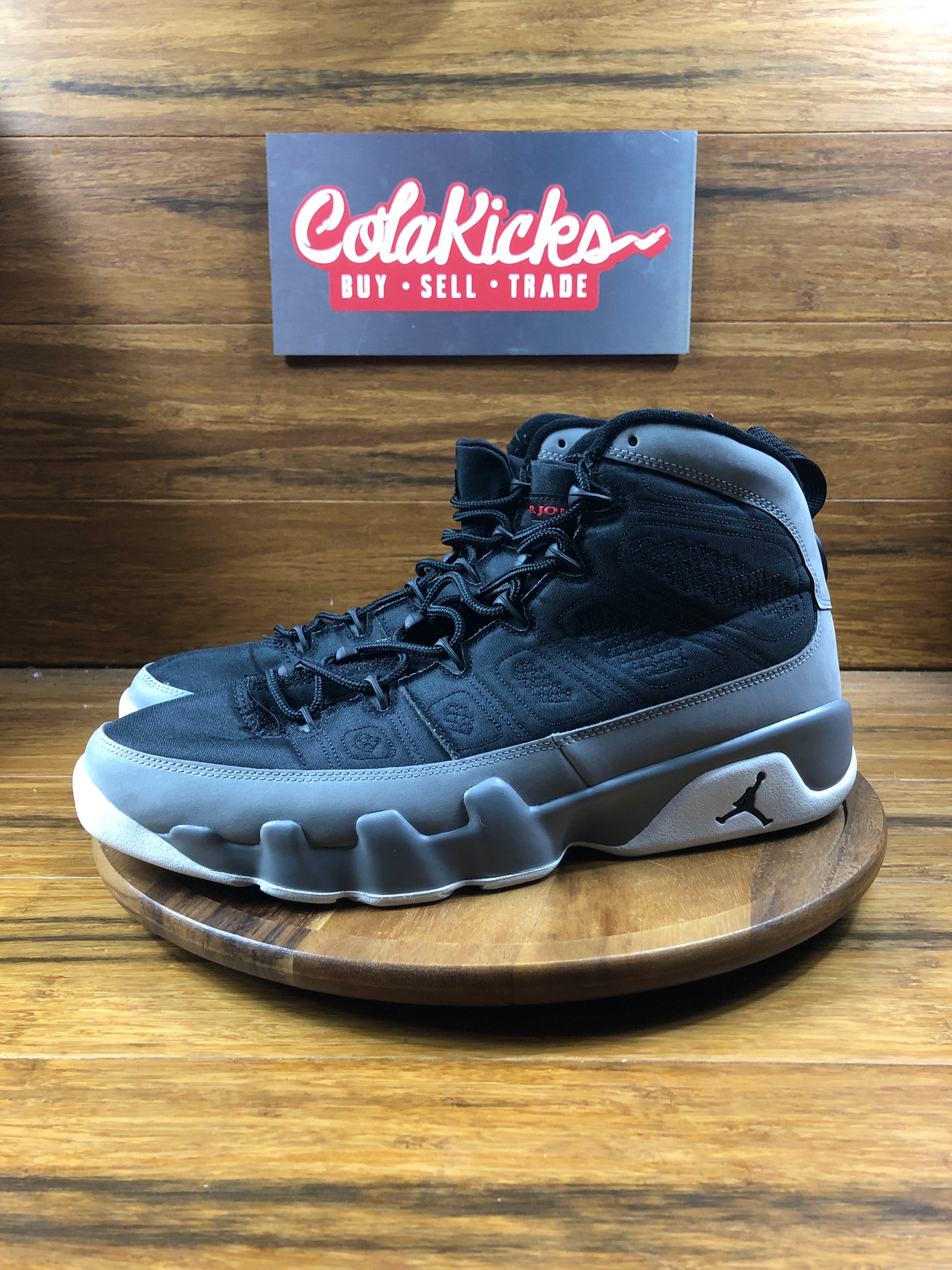 Jordan 9 Retro Particle Grey