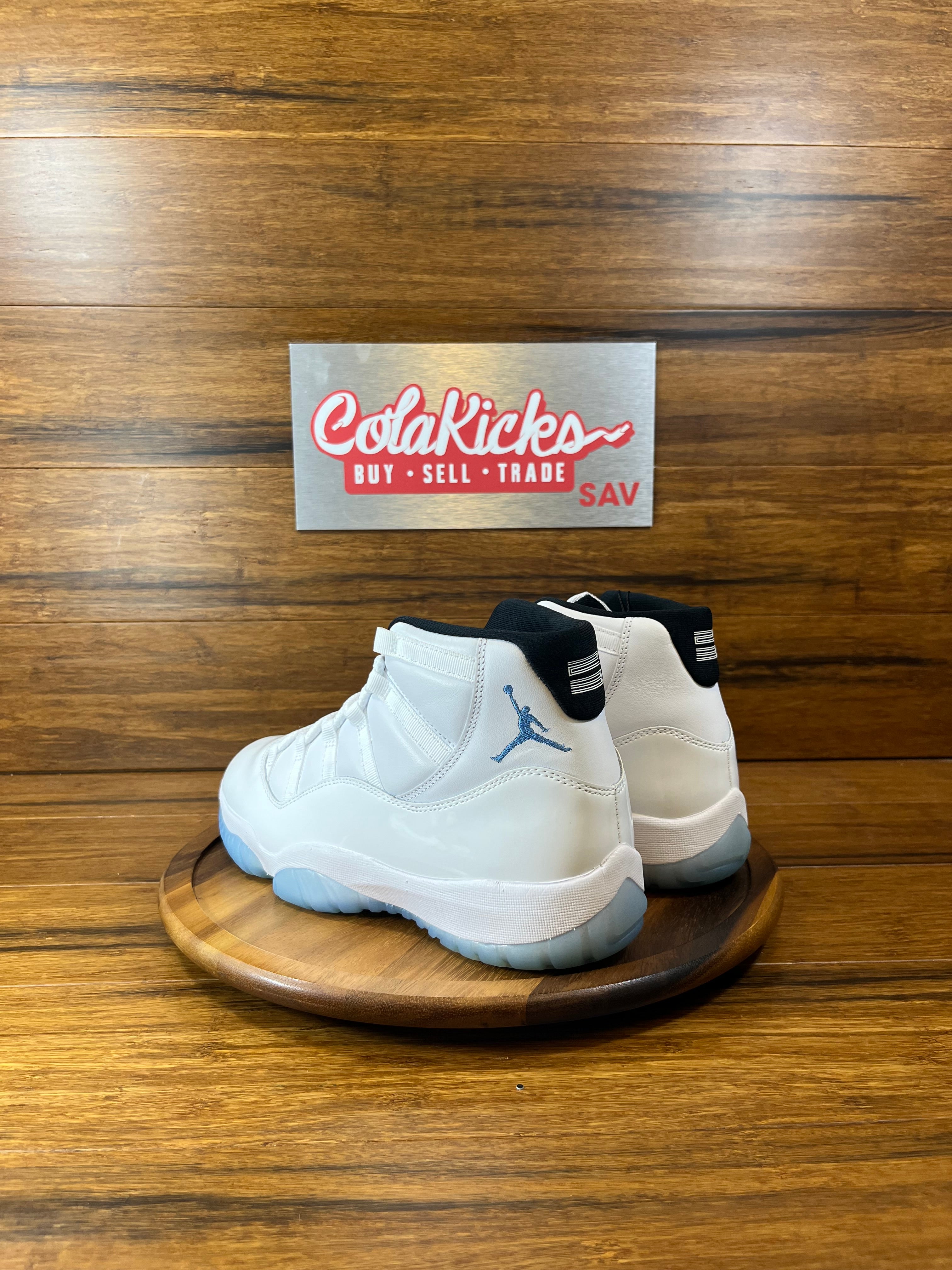 Jordan 11 Retro Legend Blue (2024)