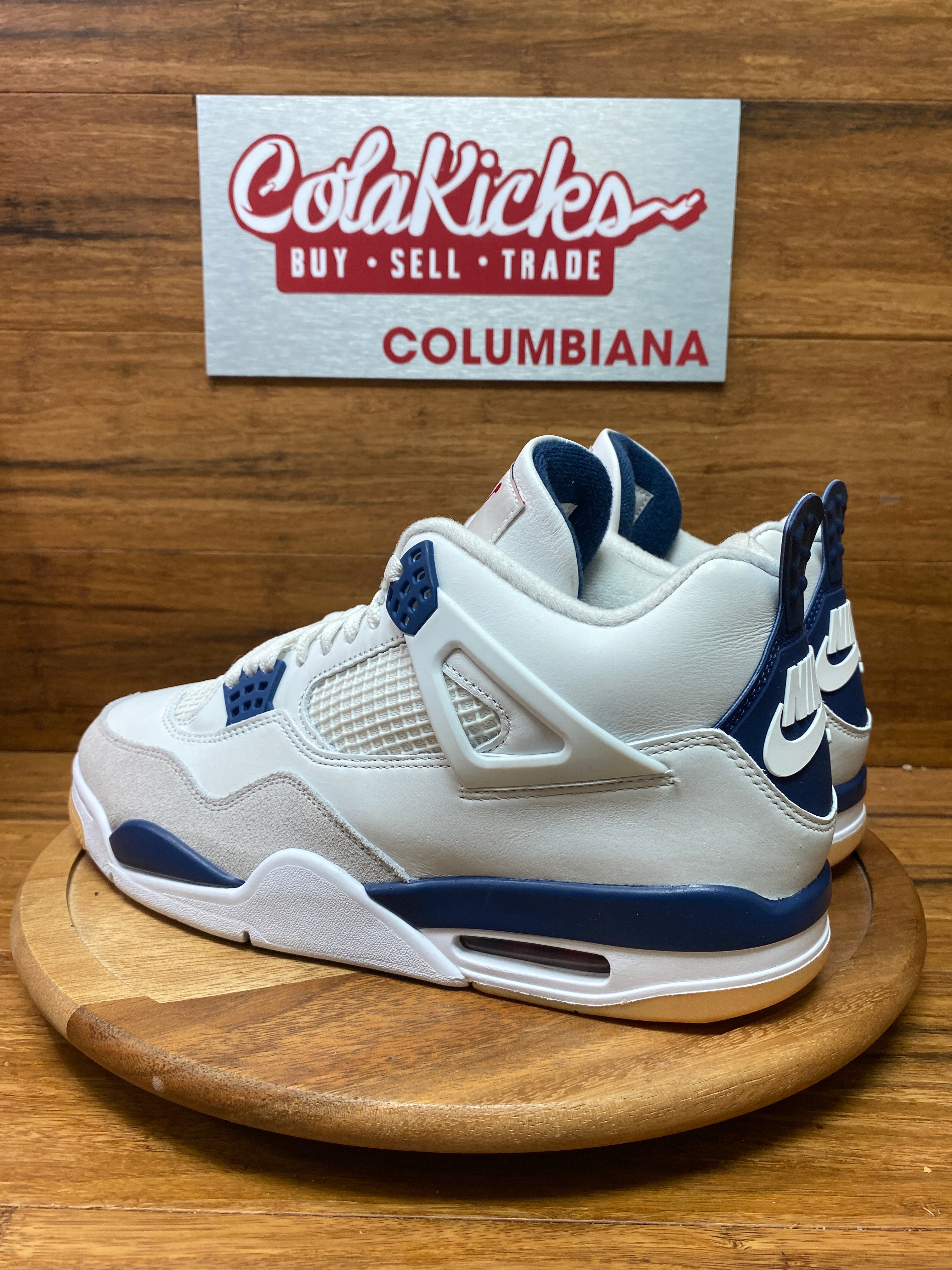 Jordan 4 Retro SB Navy