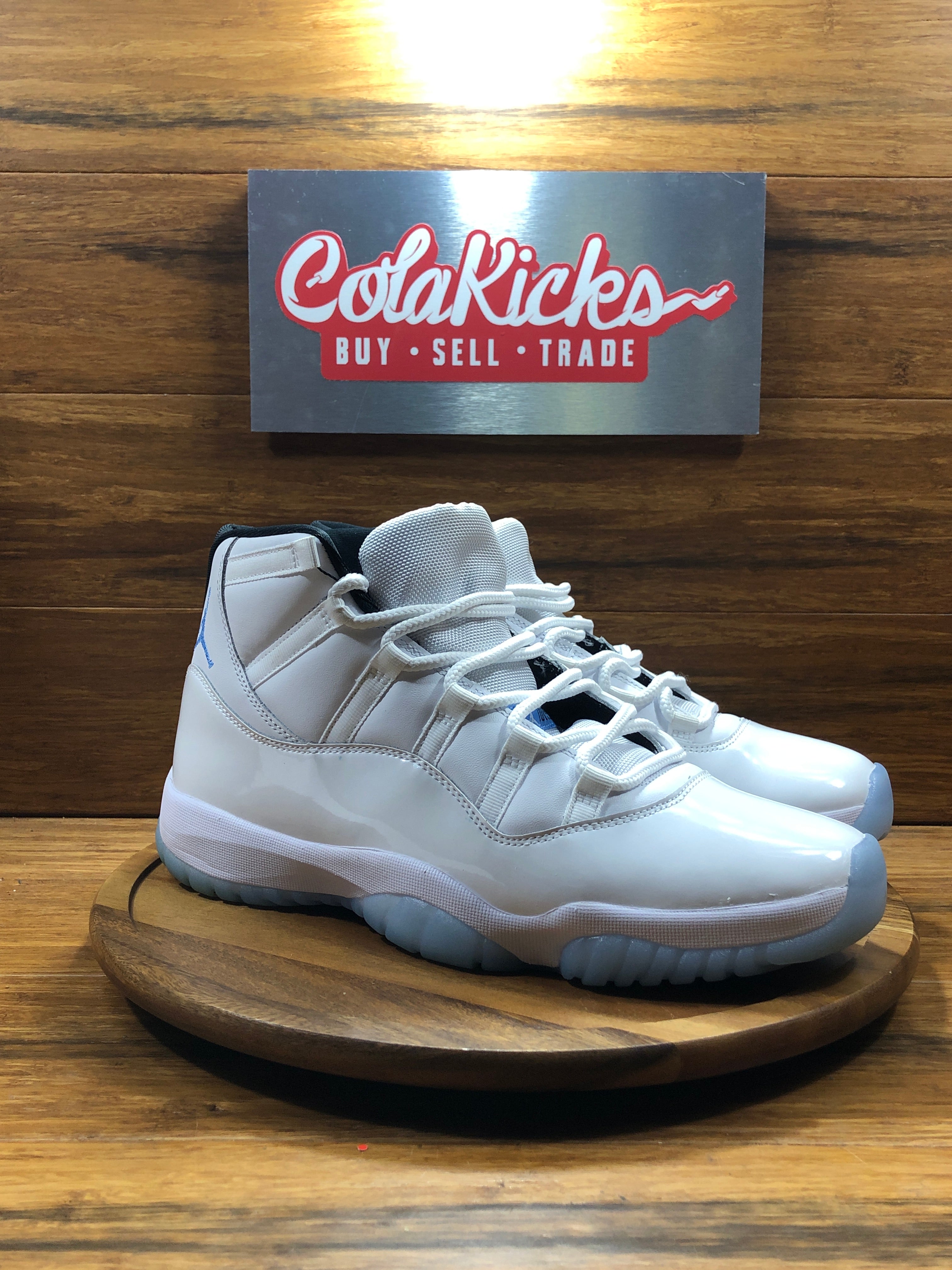 Jordan 11 Retro Legend Blue (2024)