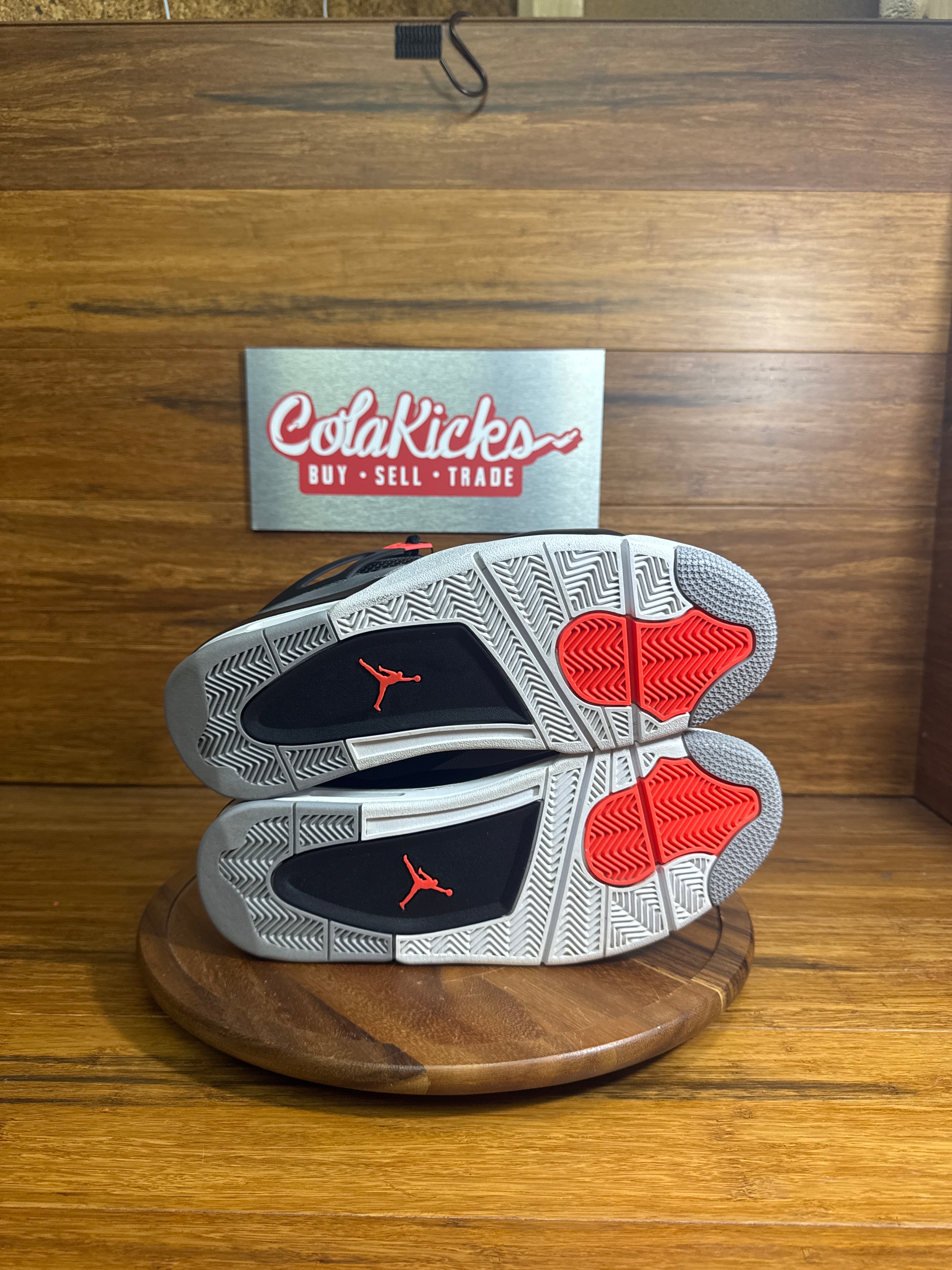 Jordan 4 Retro Infrared