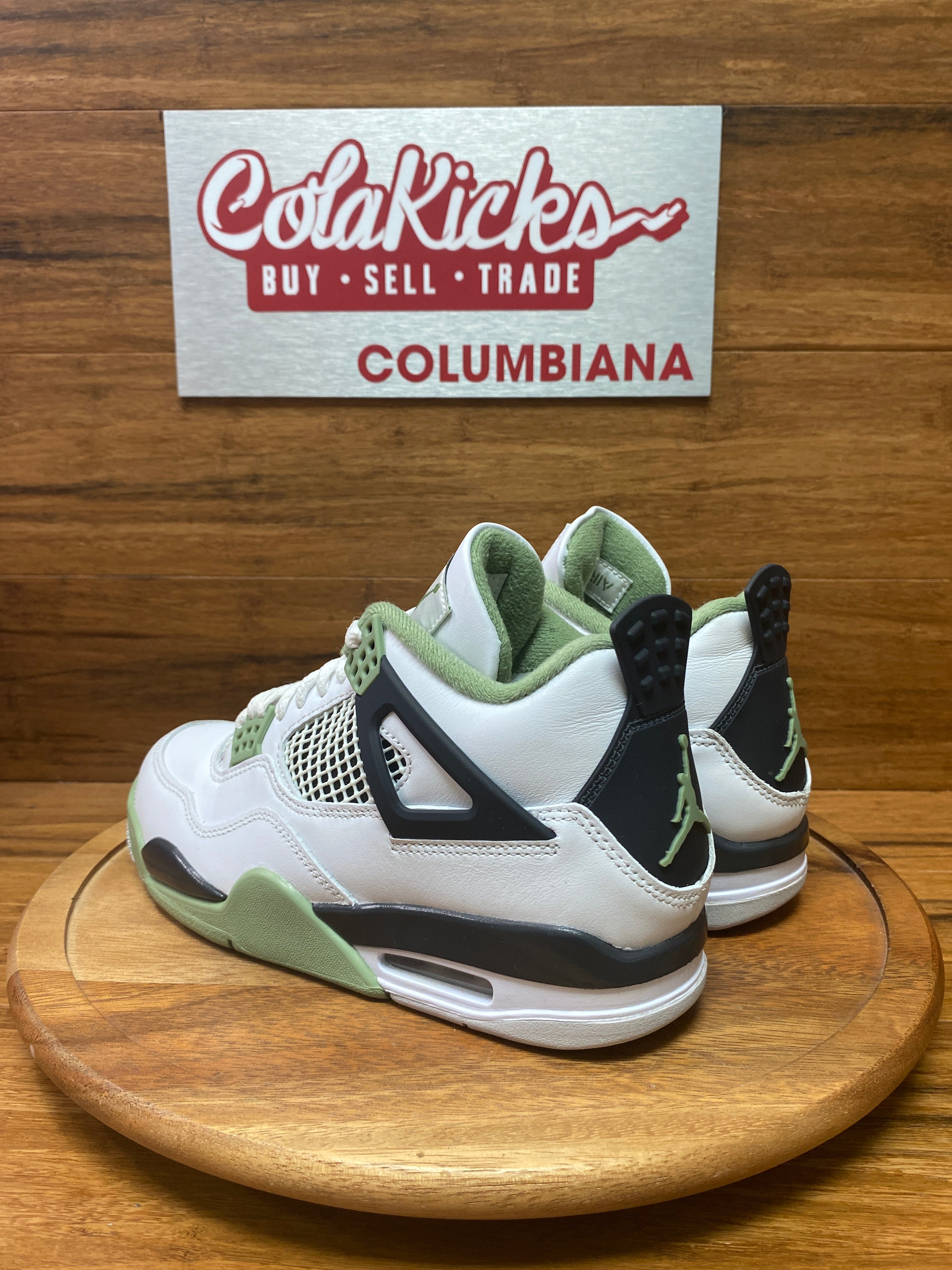 Jordan 4 Retro Seafoam (Women's)