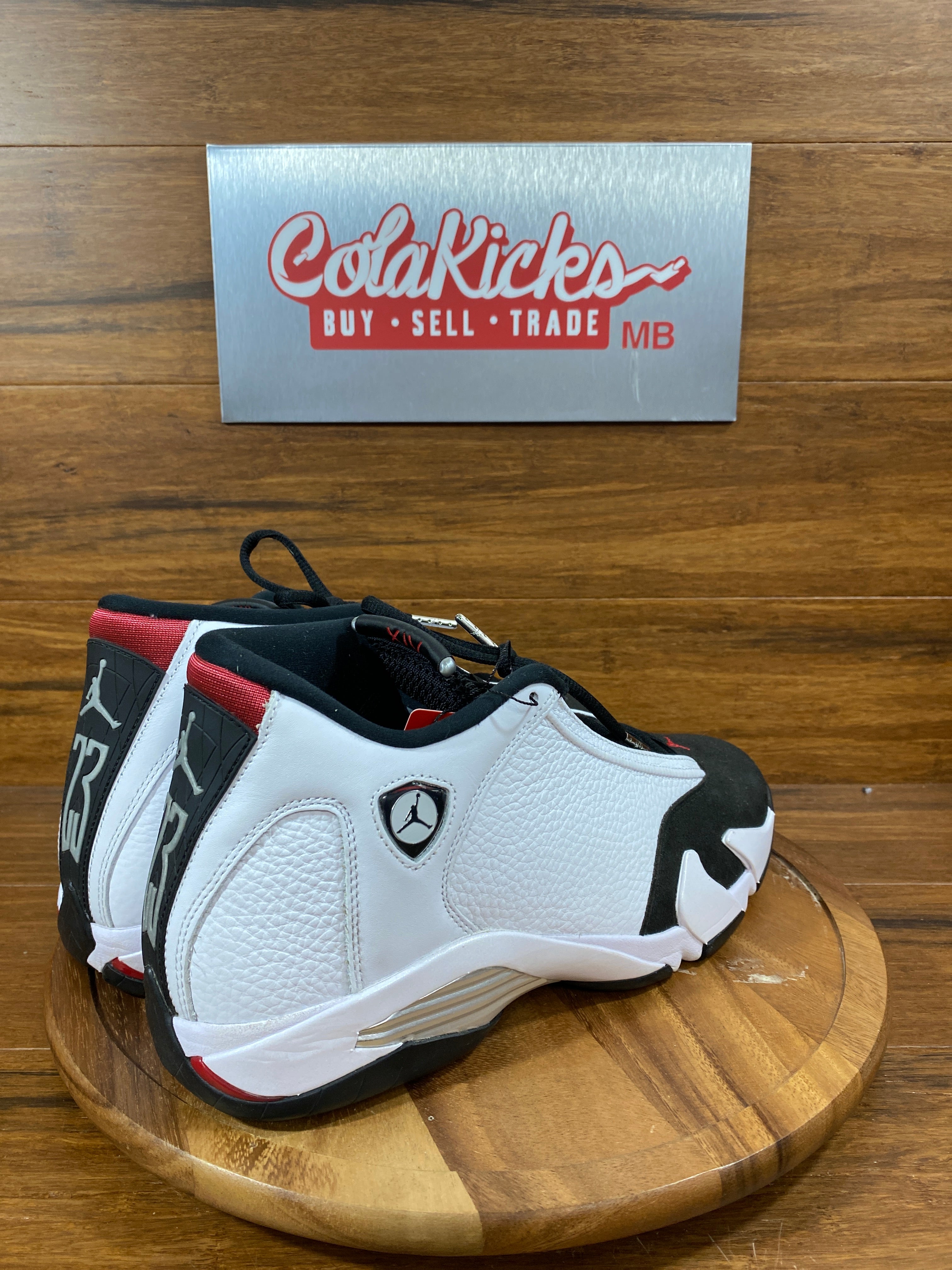 Jordan 14 Retro Black Toe (2024)