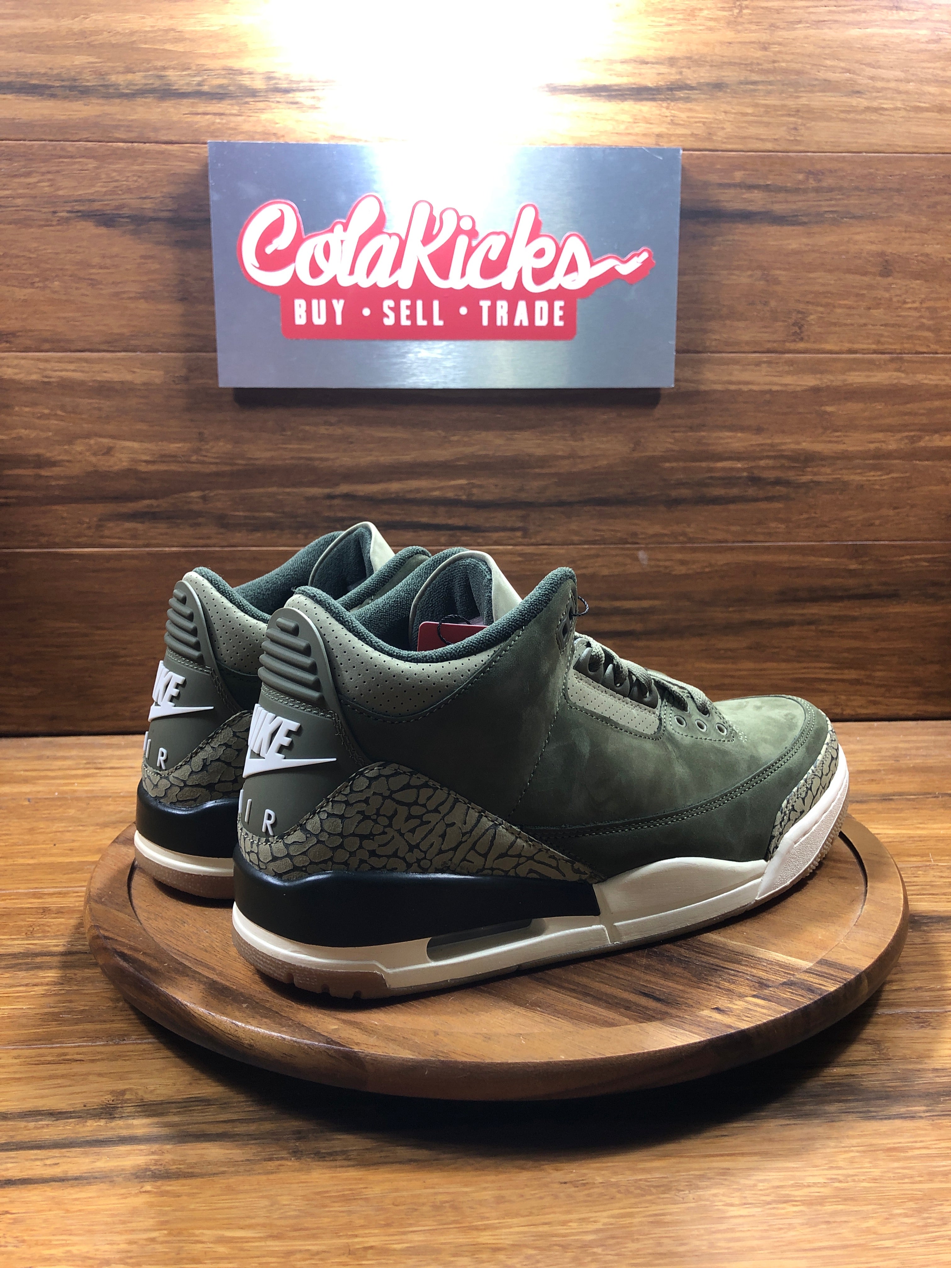 Jordan 3 Retro Family Affair