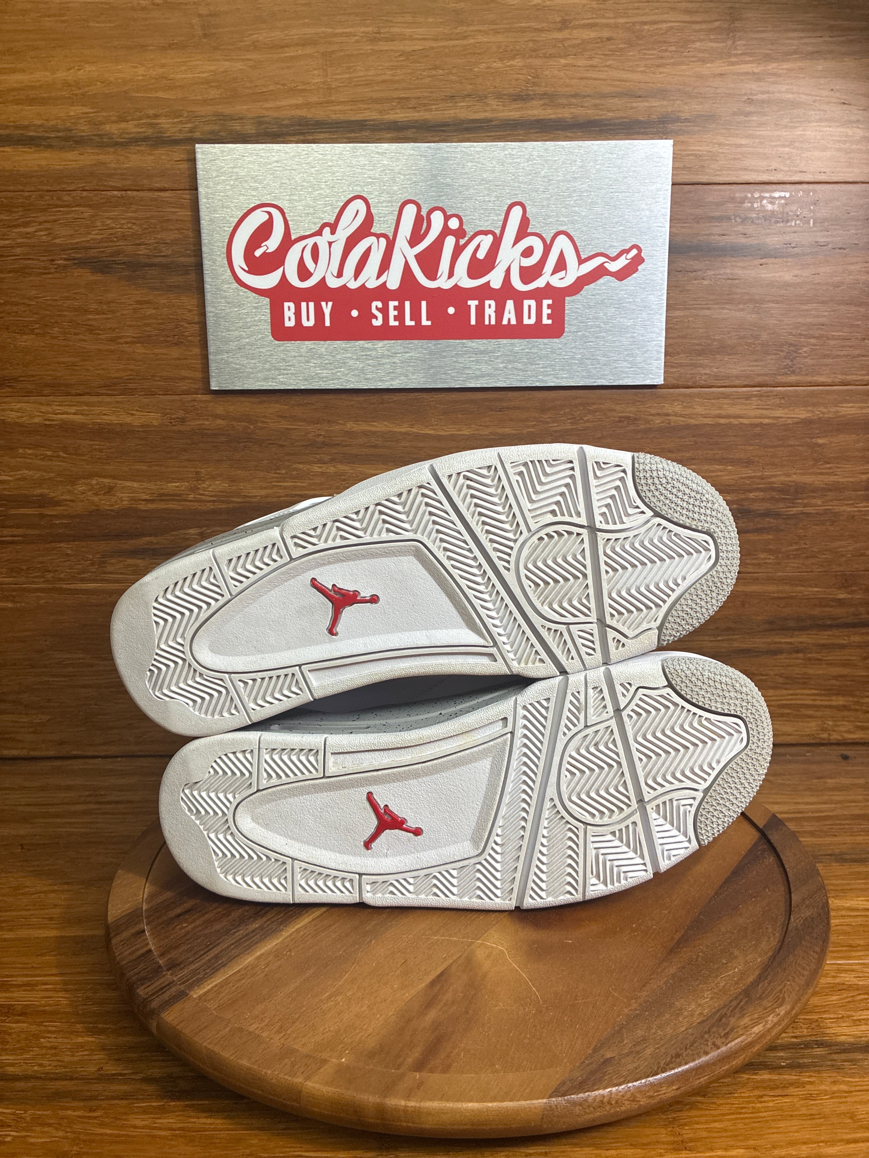 Jordan 4 Retro White Oreo (2021)