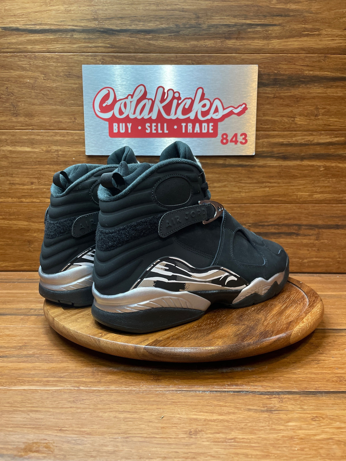 Jordan 8 Retro Chrome (2026)