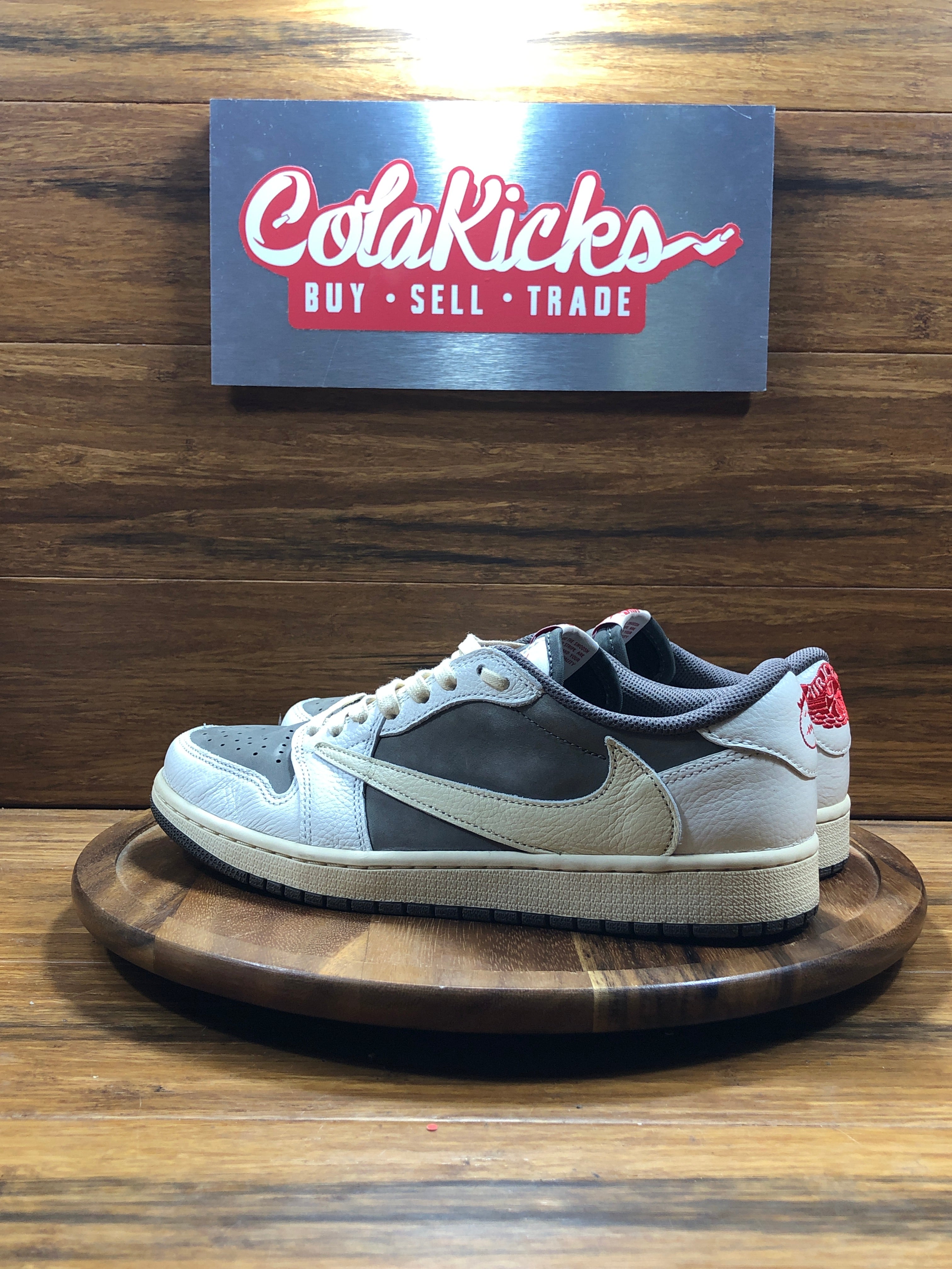 Jordan 1 Retro Low OG SP Travis Scott Reverse Mocha