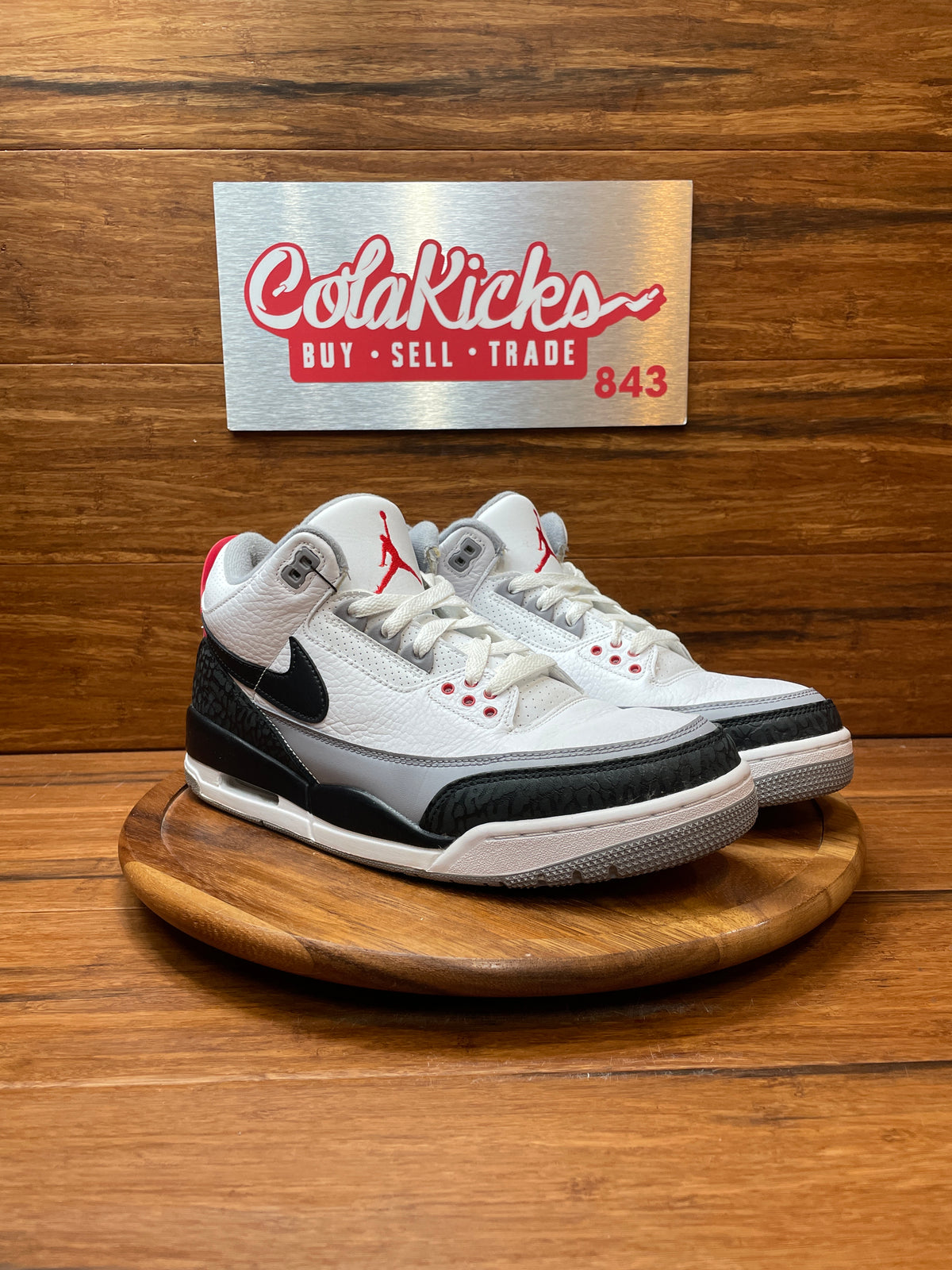 Jordan 3 Retro Tinker Hatfield