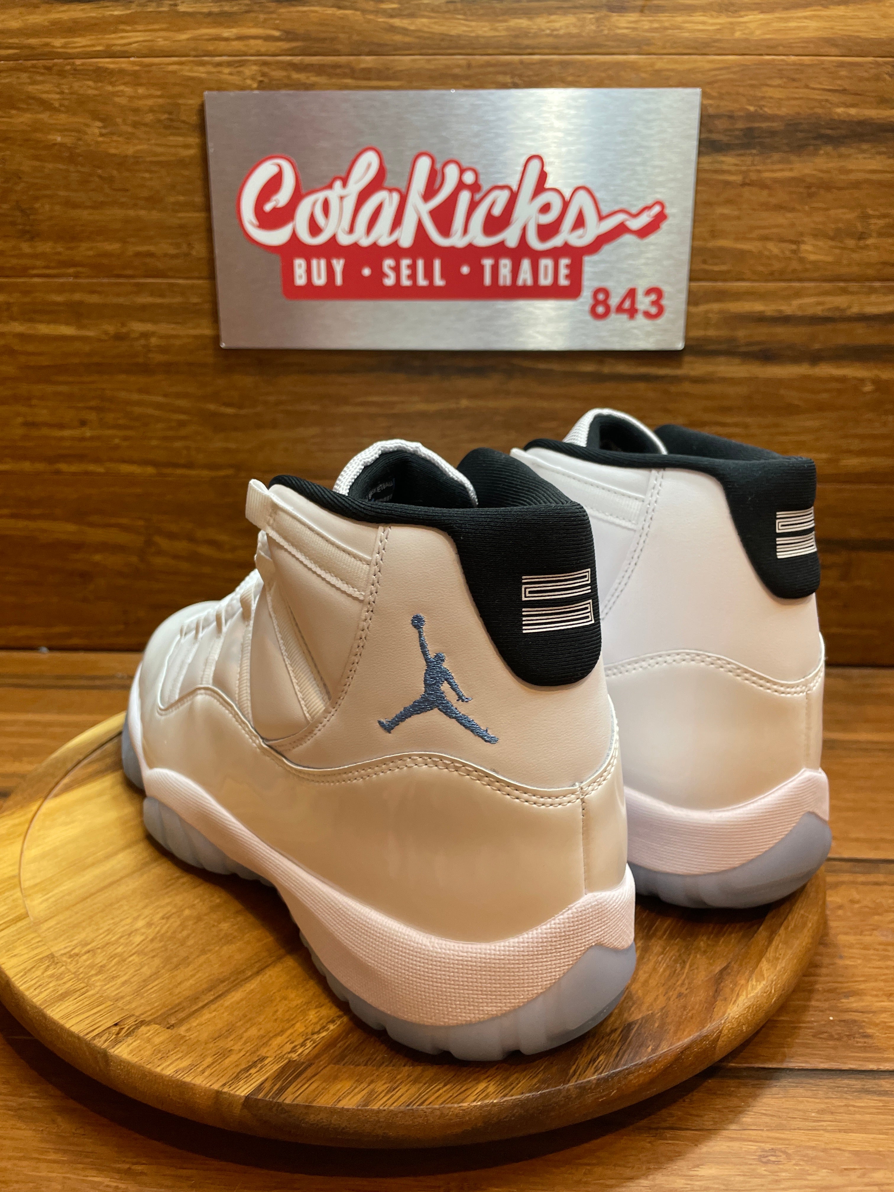 Jordan 11 Retro Legend Blue (2024)