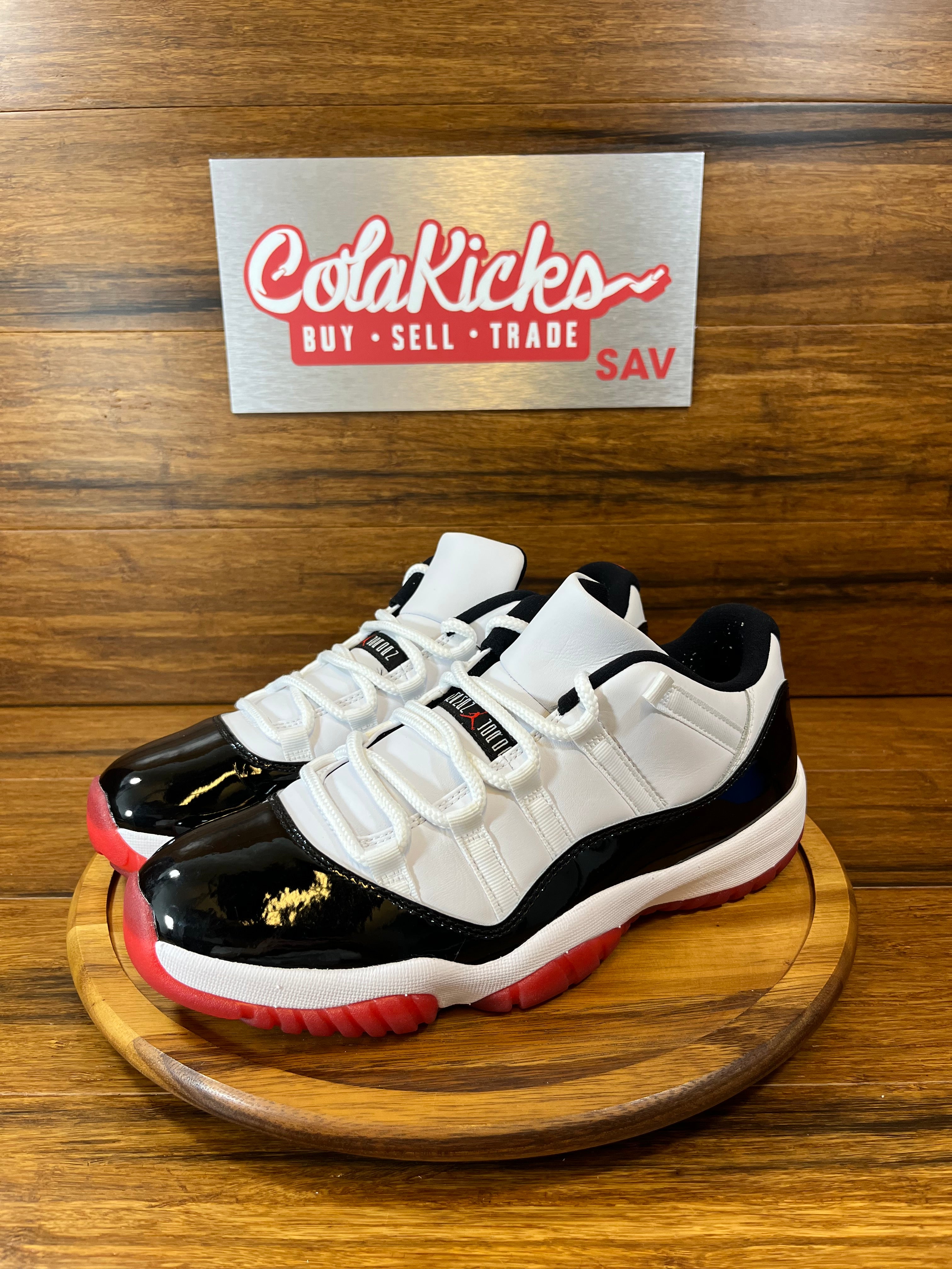 Jordan 11 Retro Low Concord Bred