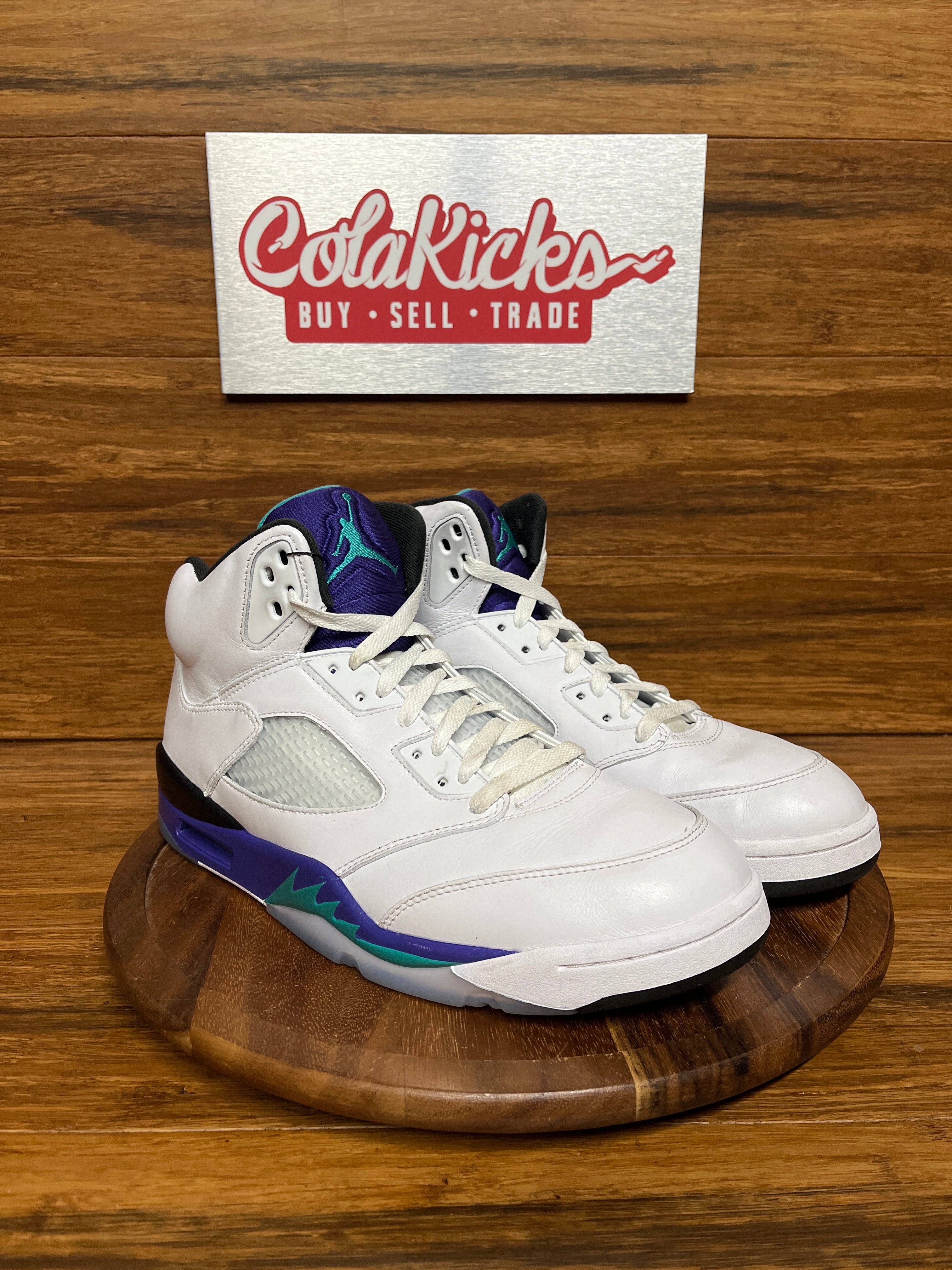 Jordan 5 Retro Grape (2025)