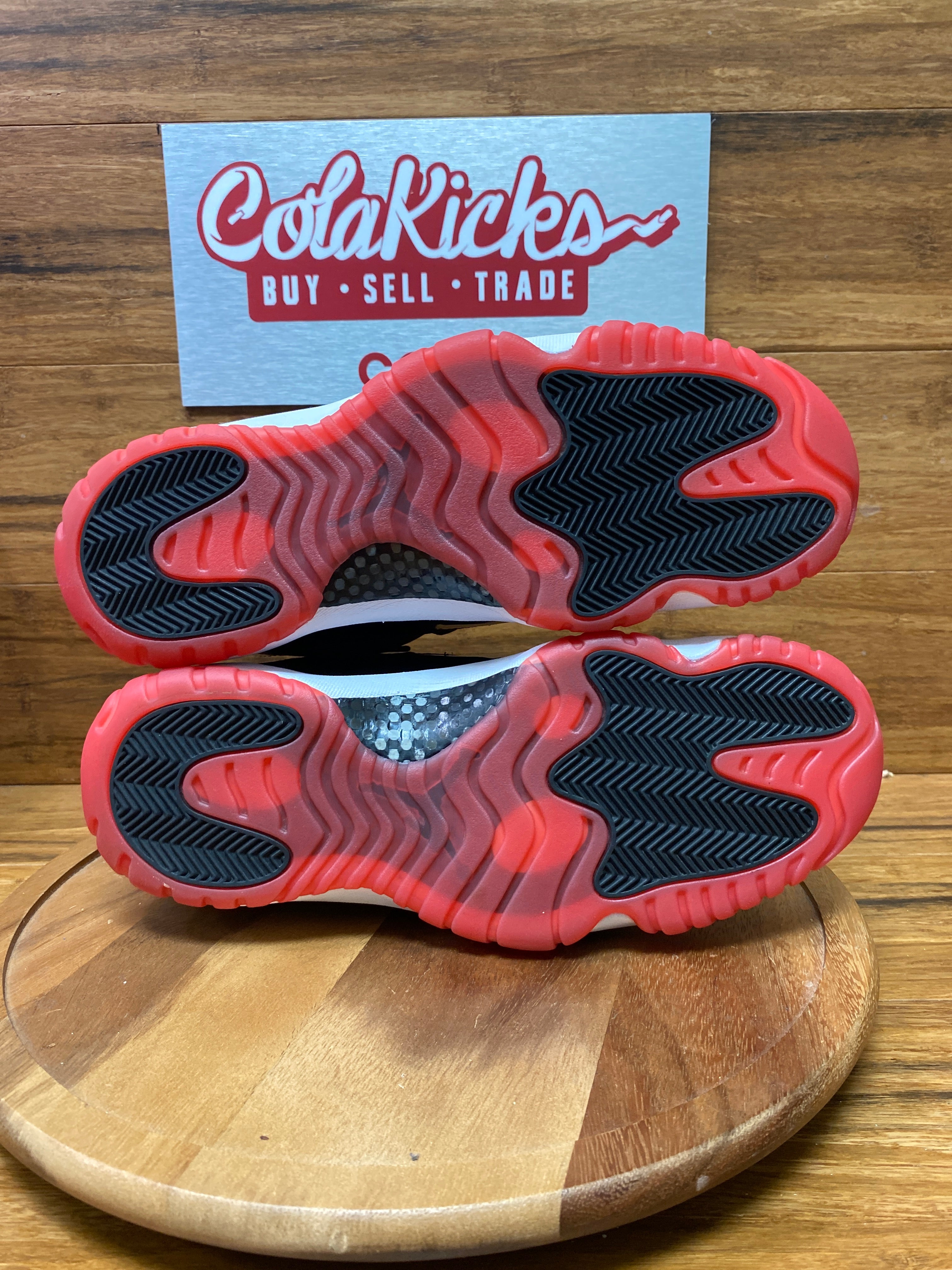 Jordan 11 Retro Low Bred (2025)