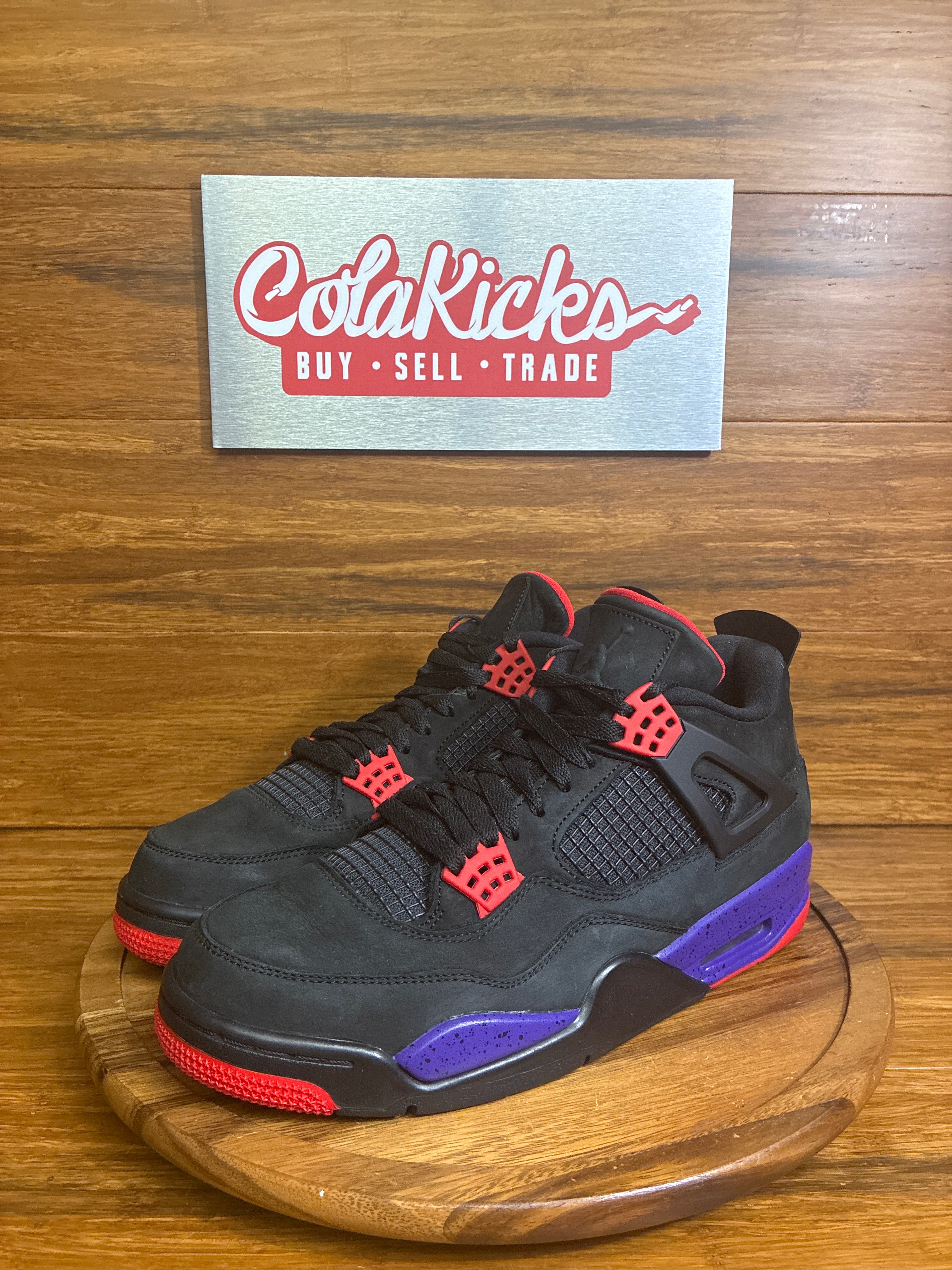 Jordan 4 Retro Raptors (2018)